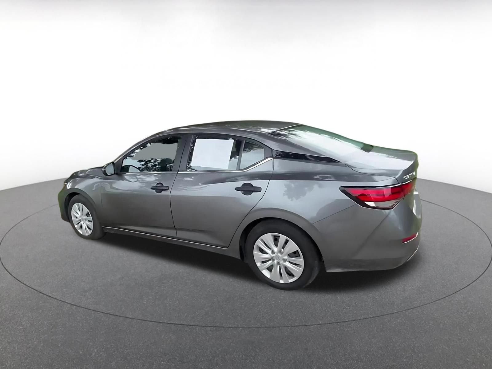 Thumbnail: 2025 Nissan Sentra - 10