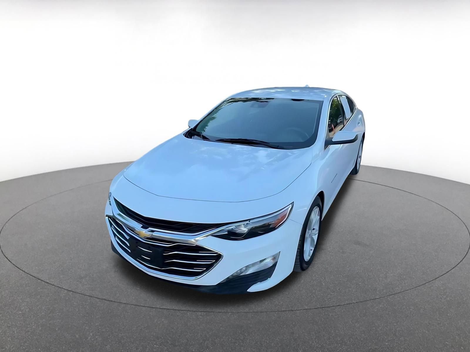 Thumbnail: 2023 Chevrolet Malibu - 7