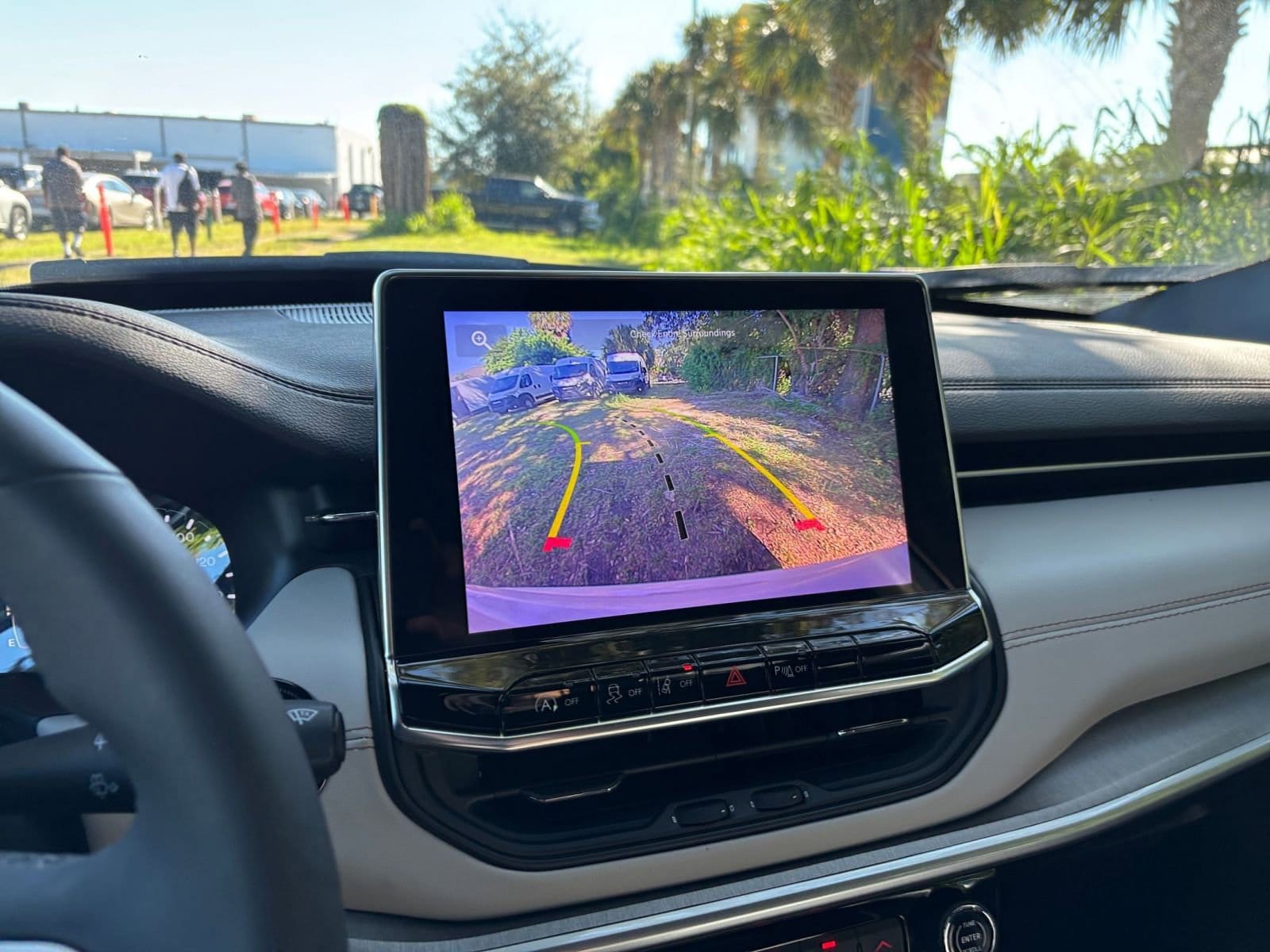 Thumbnail: 2025 Jeep Compass - 17