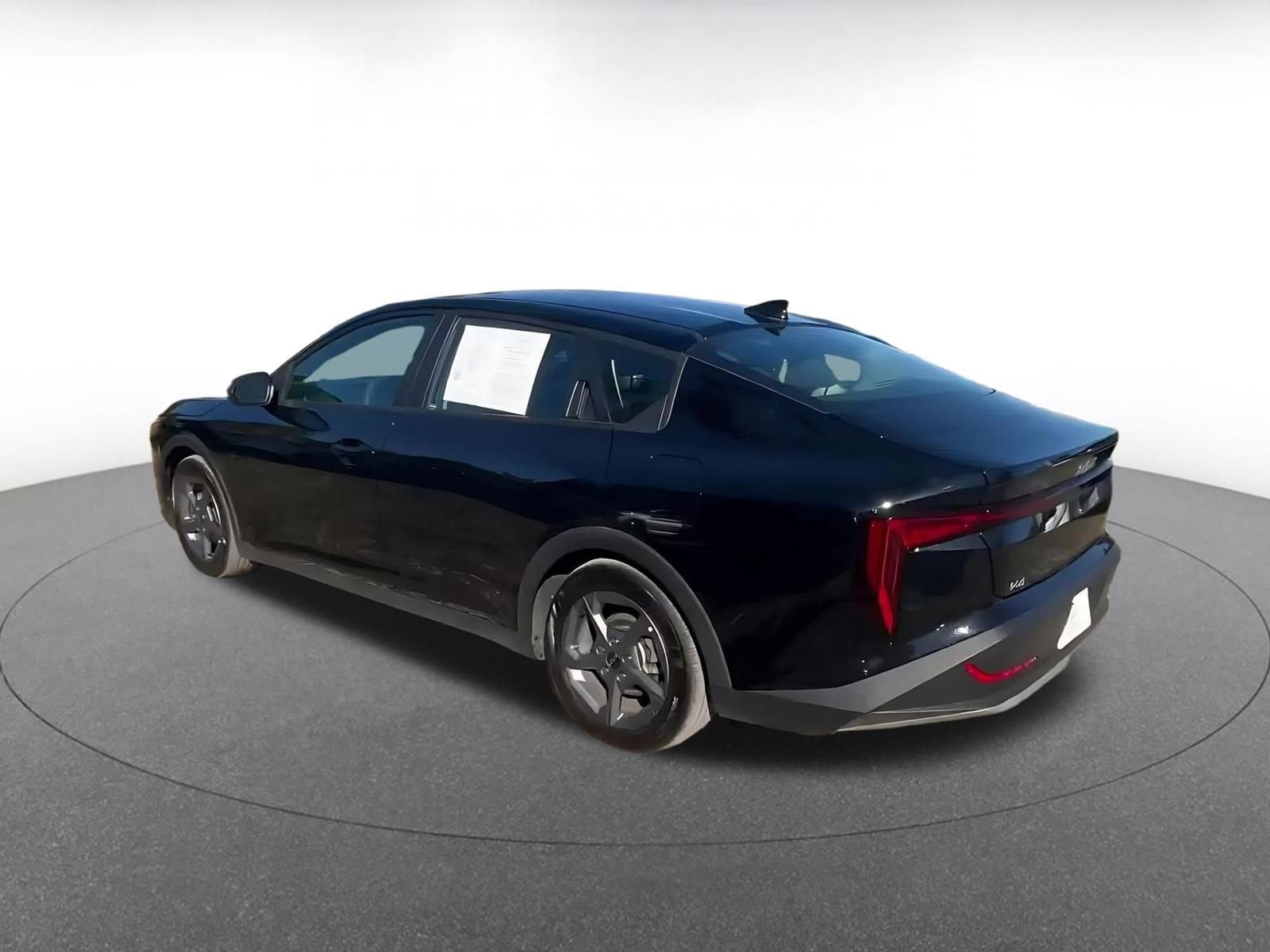 Thumbnail: 2025 Kia K4 - 10