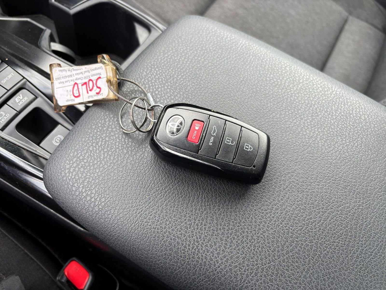 Thumbnail: 2025 Toyota Camry - 23