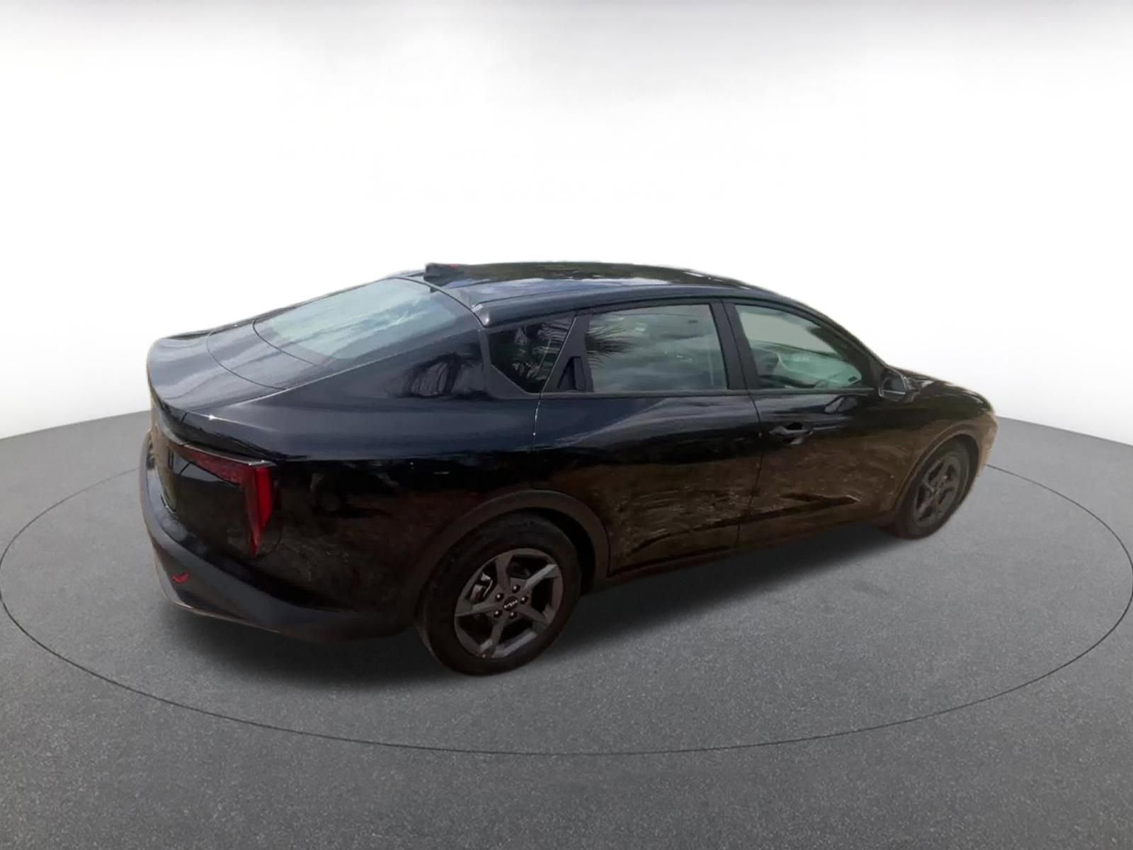 Thumbnail: 2025 Kia K4 - 14