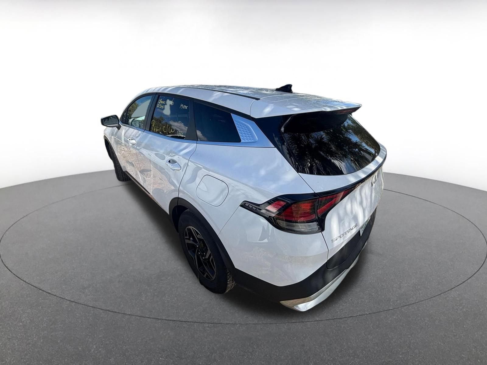 Thumbnail: 2025 Kia Sportage - 4