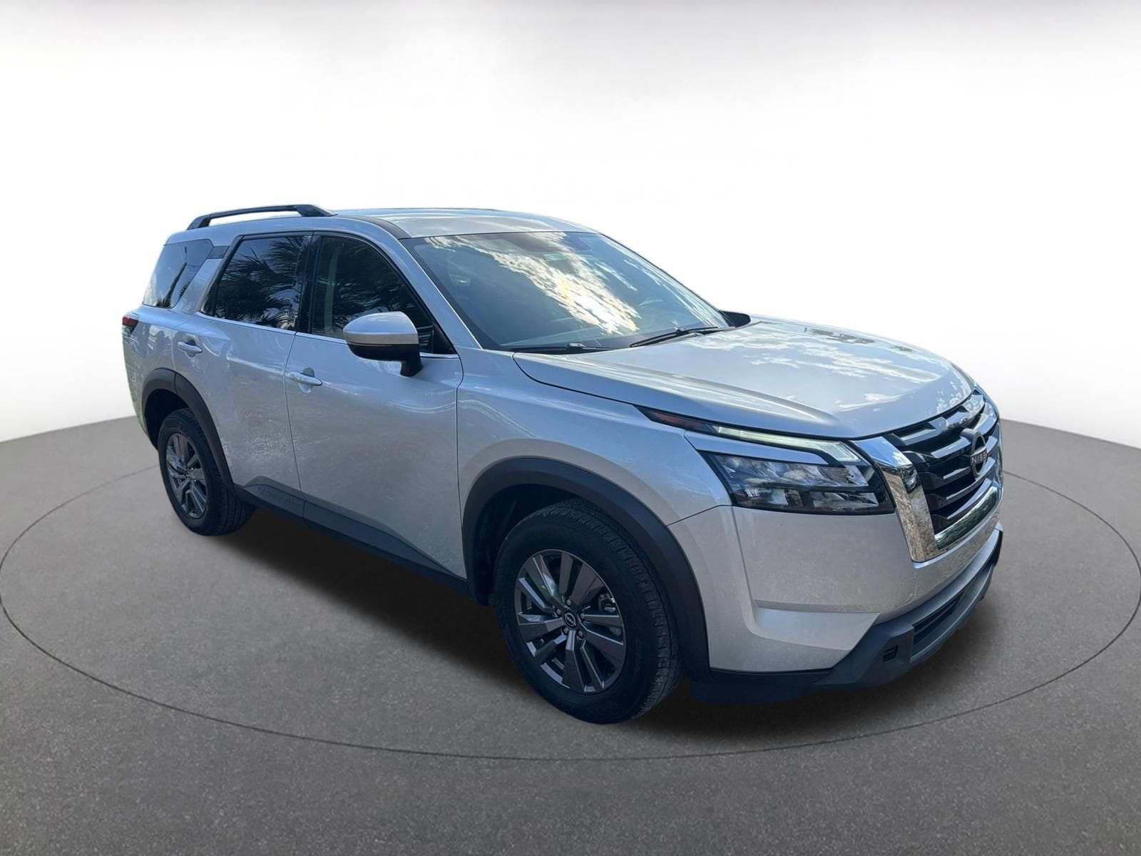 Thumbnail: 2025 Nissan Pathfinder - 1