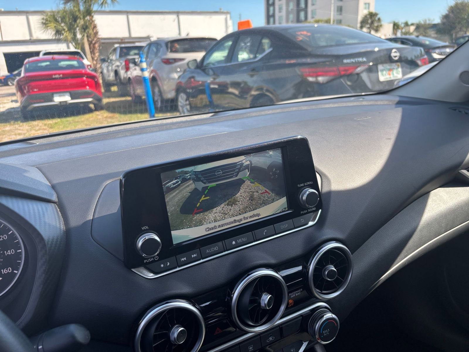 Thumbnail: 2025 Nissan Sentra - 24