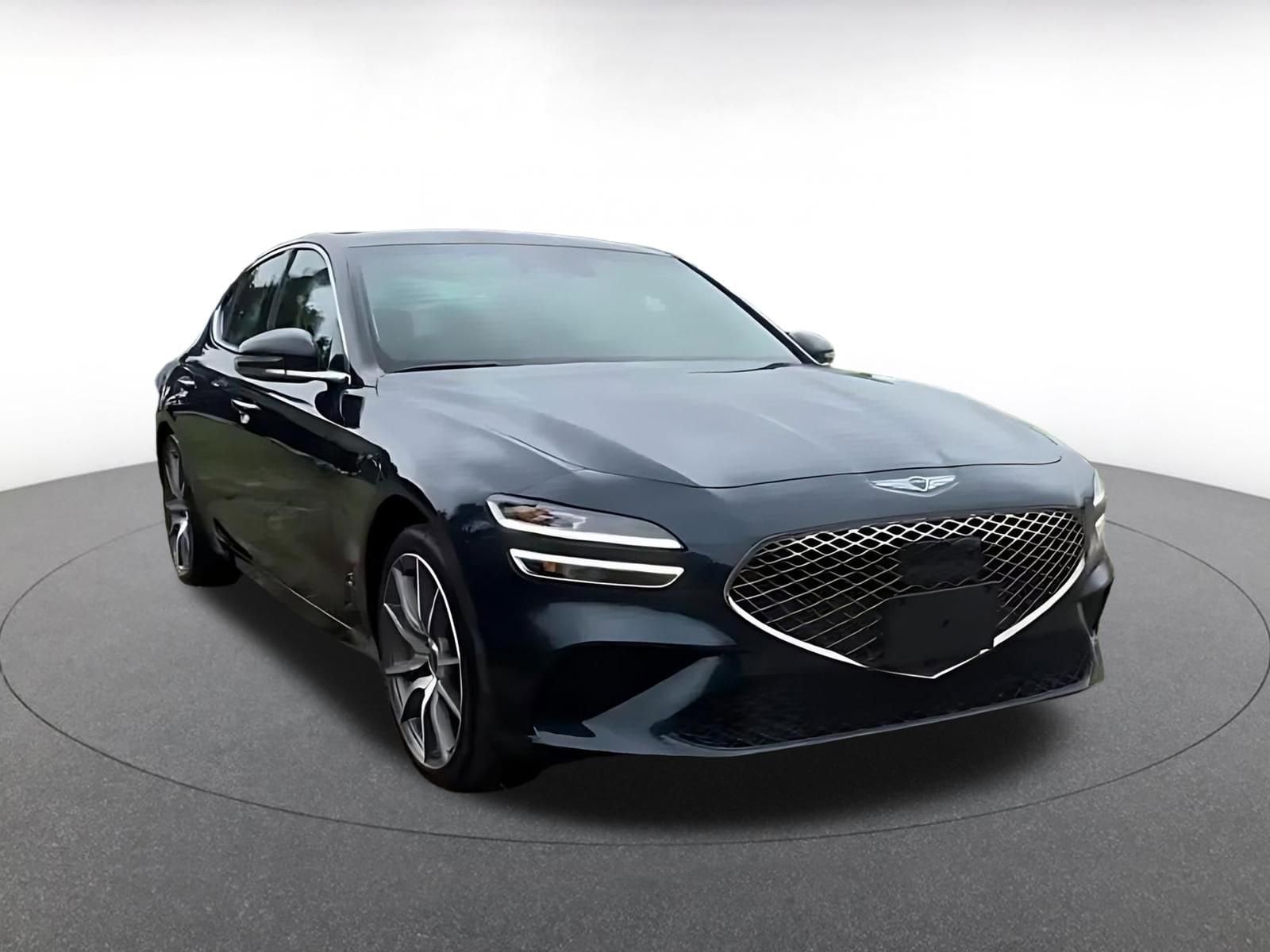 Thumbnail: 2025 Genesis G70 - 3