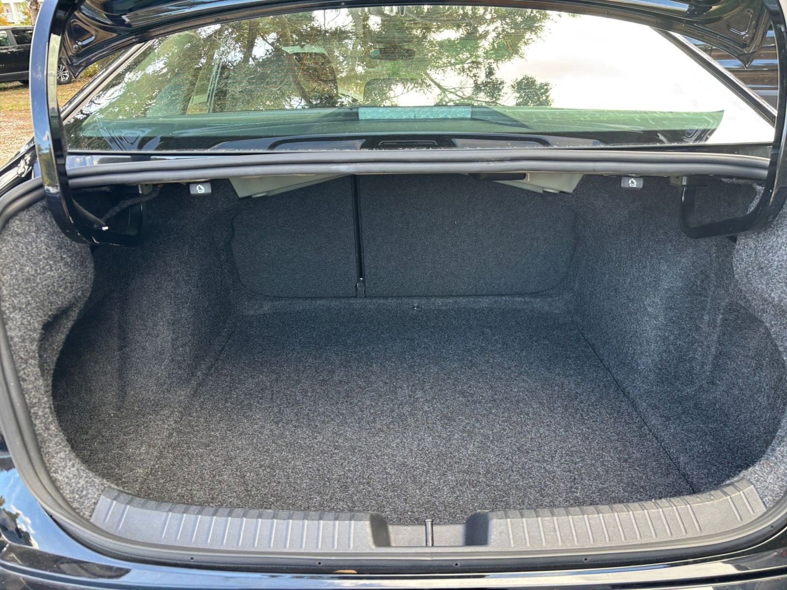 Thumbnail: 2025 Volkswagen Jetta - 30