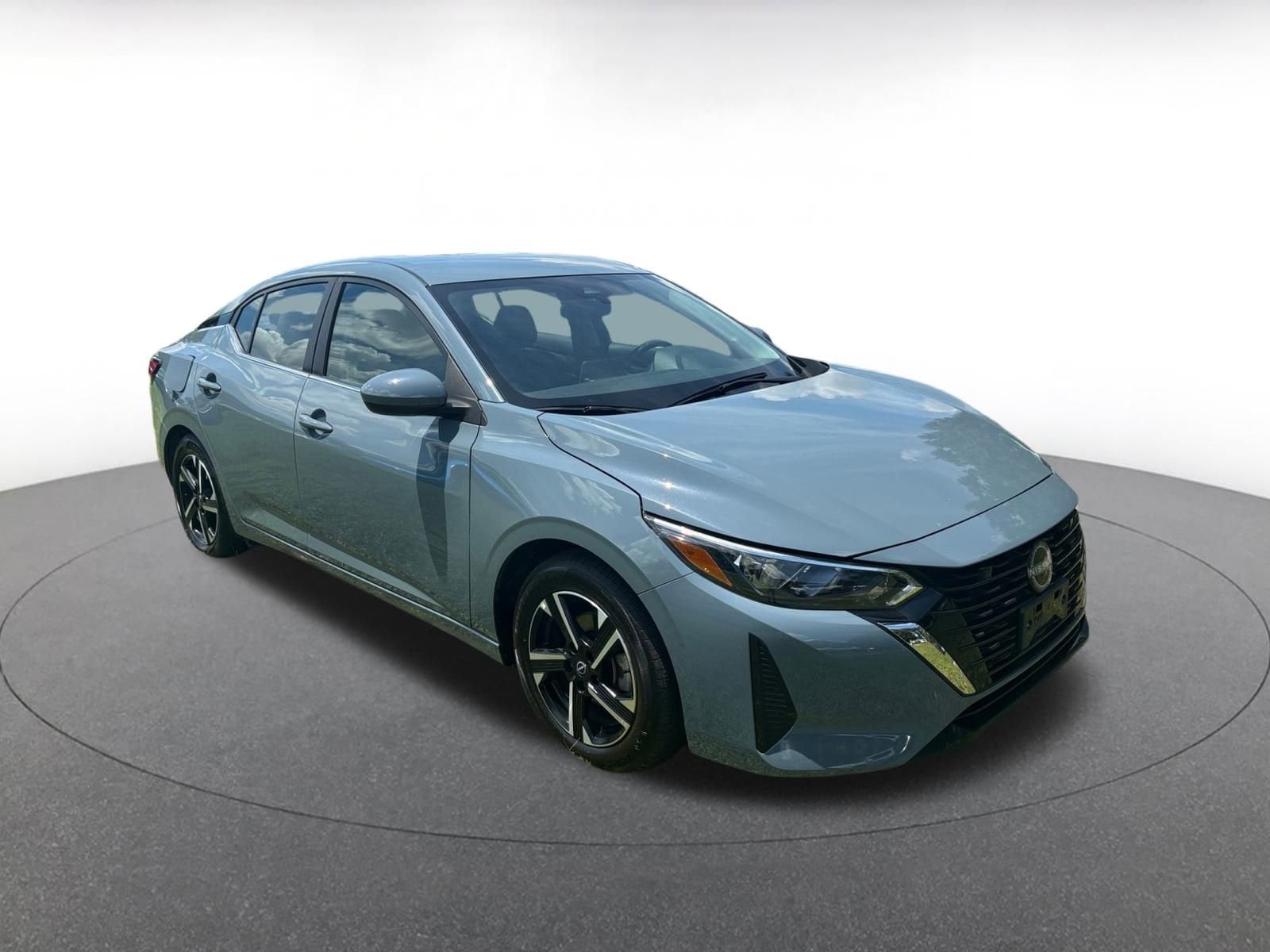 Thumbnail: 2024 Nissan Sentra - 1