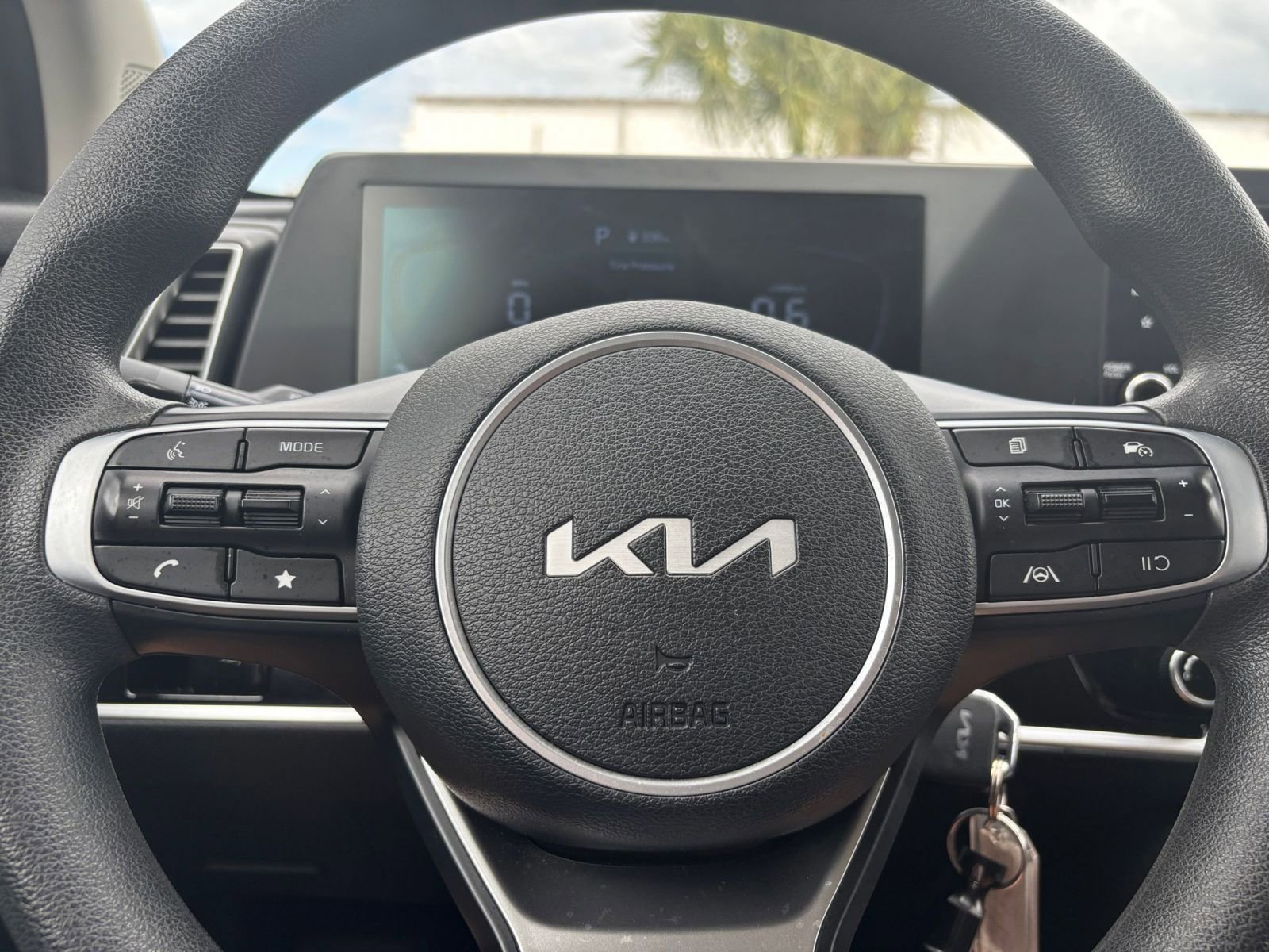 Thumbnail: 2025 Kia Sportage - 28