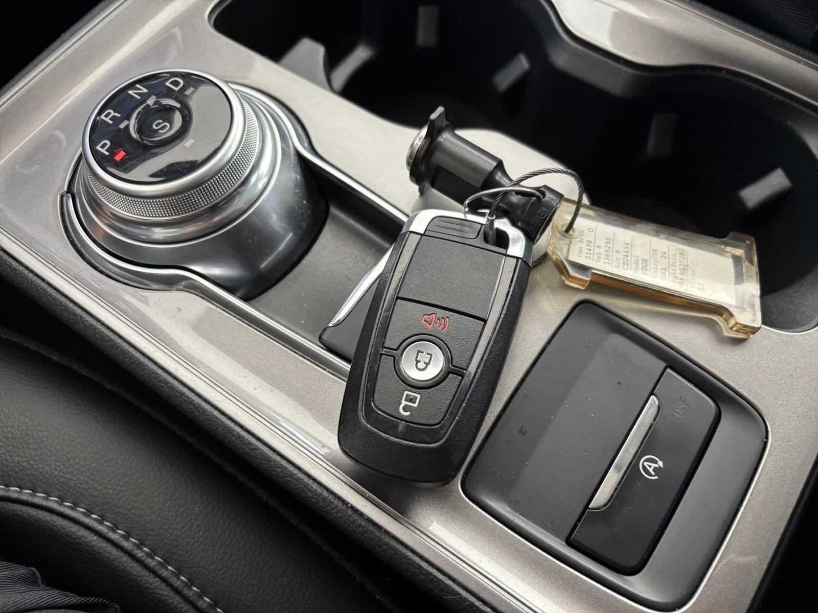 Thumbnail: 2024 Ford Edge - 22