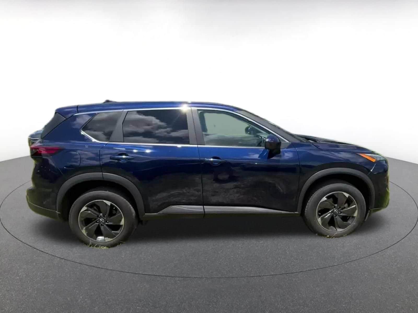 Thumbnail: 2025 Nissan Rogue - 13