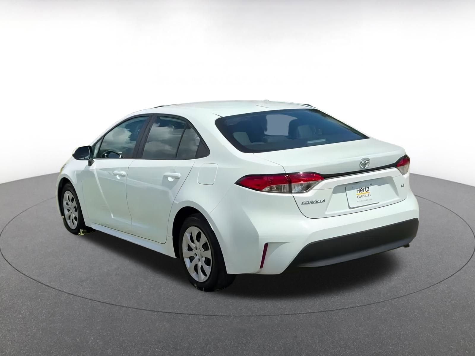 Thumbnail: 2024 Toyota Corolla - 11
