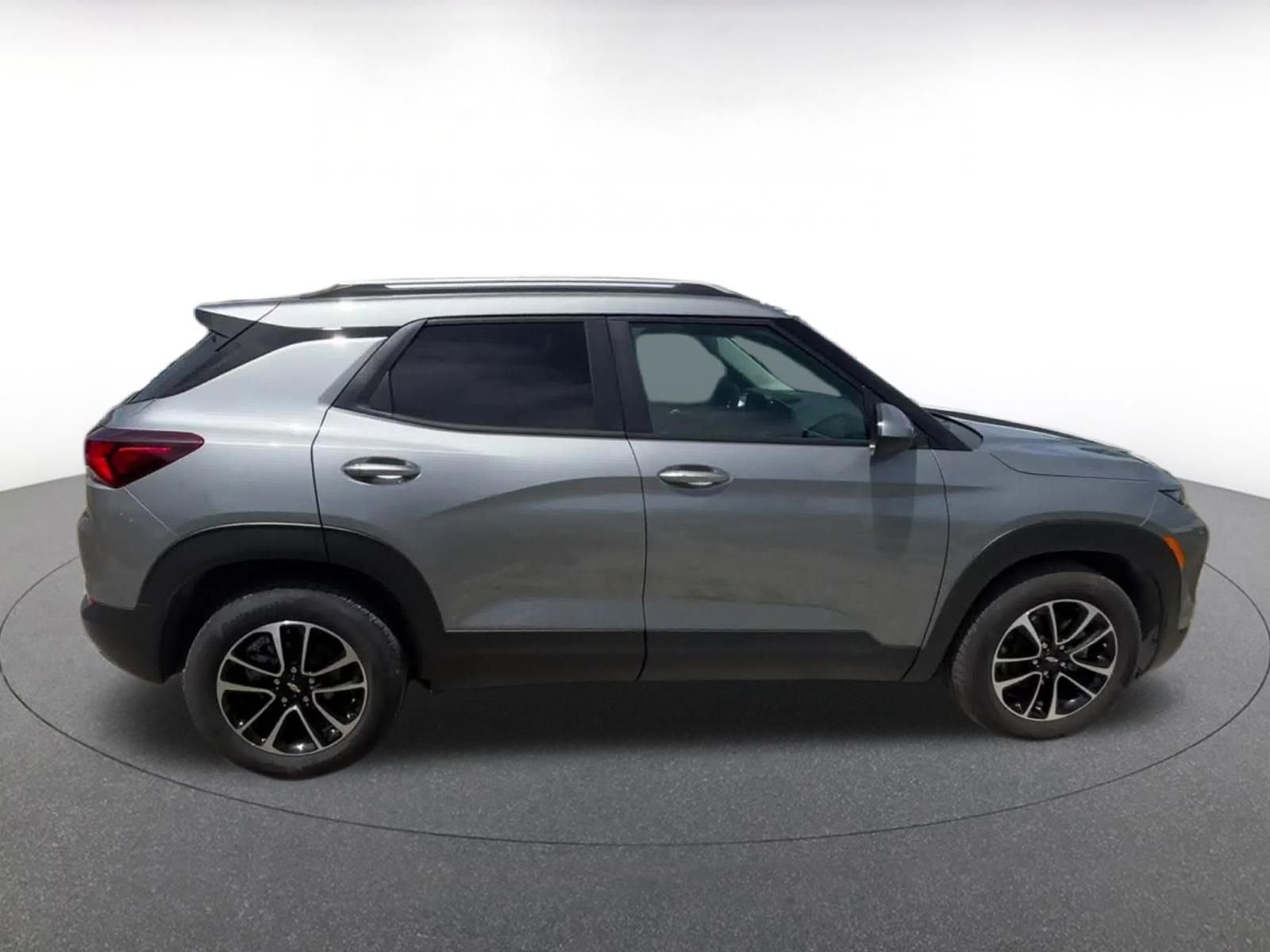 Thumbnail: 2025 Chevrolet TrailBlazer - 16