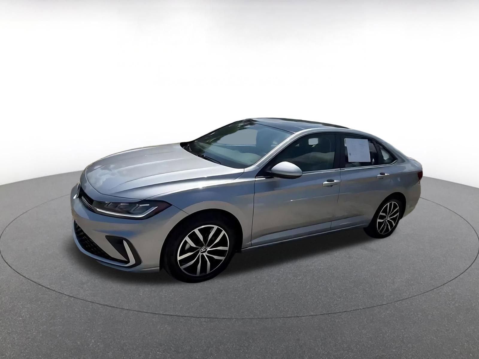 Thumbnail: 2025 Volkswagen Jetta - 8