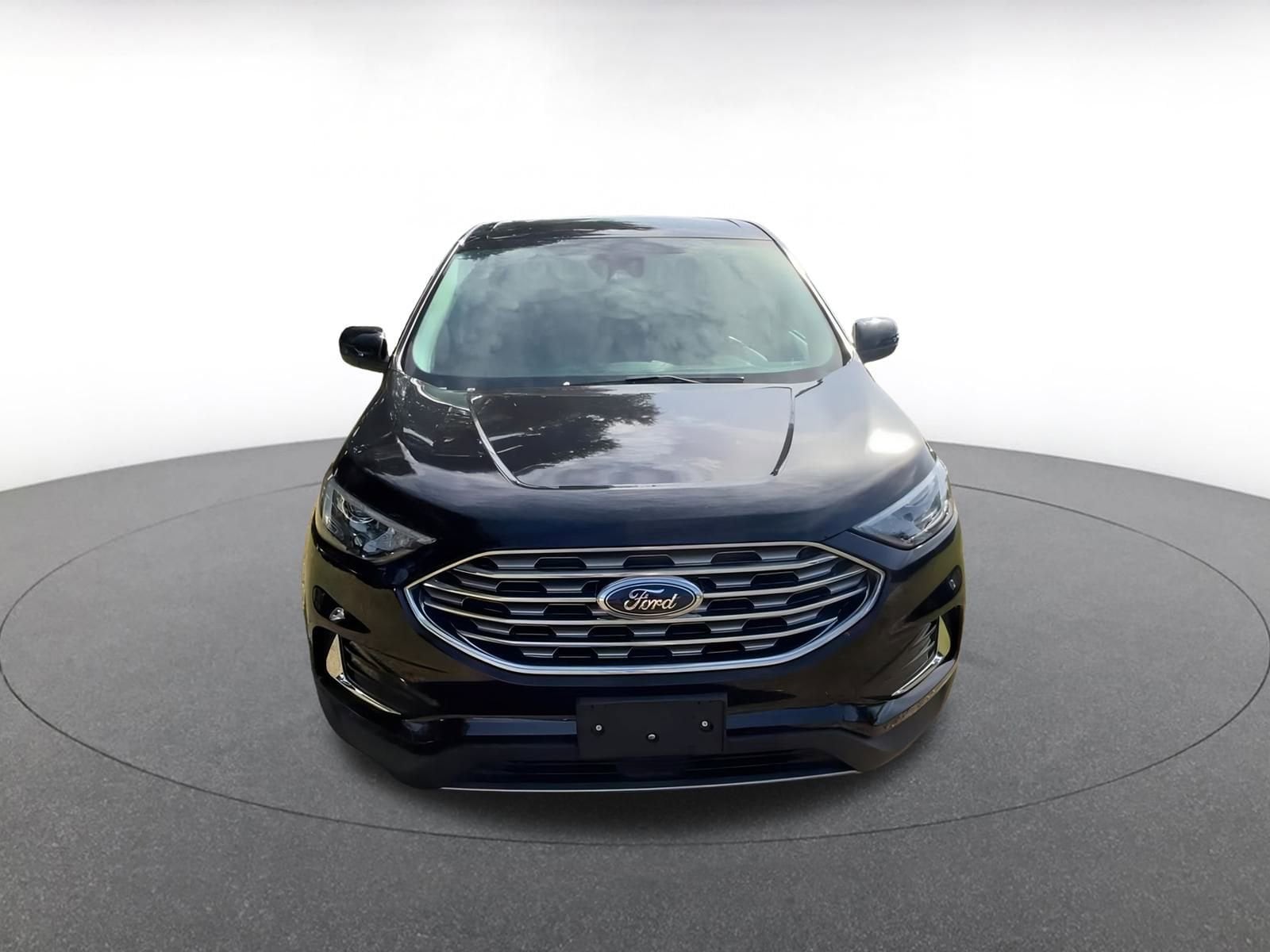 Thumbnail: 2022 Ford Edge - 4