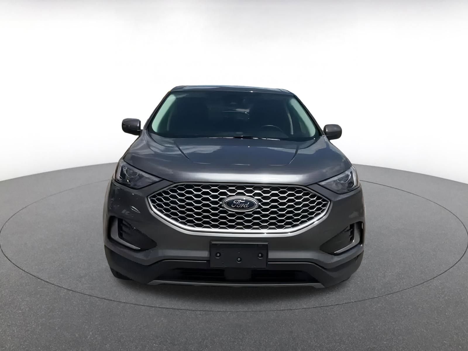 Thumbnail: 2024 Ford Edge - 4