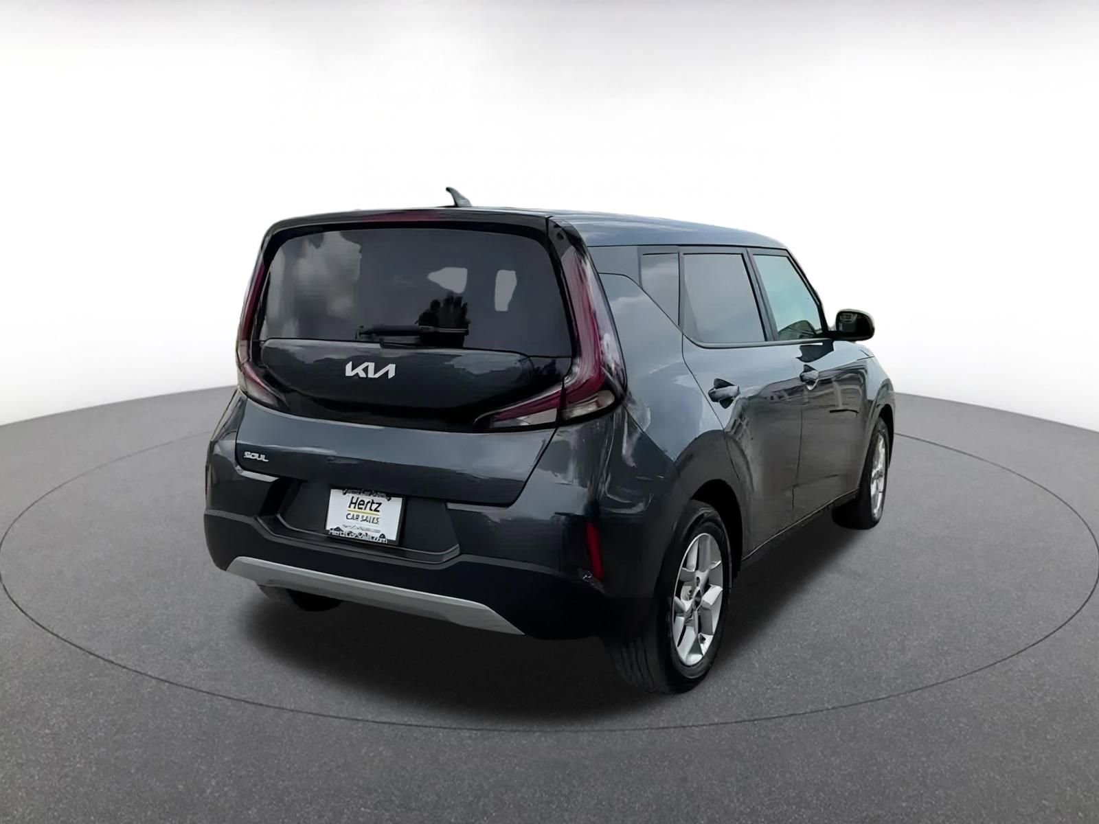 Thumbnail: 2023 Kia Soul - 11