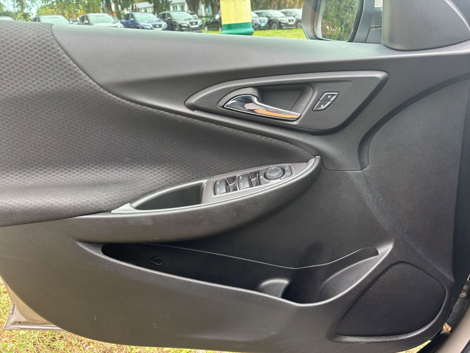 Thumbnail: 2024 Chevrolet Malibu - 20