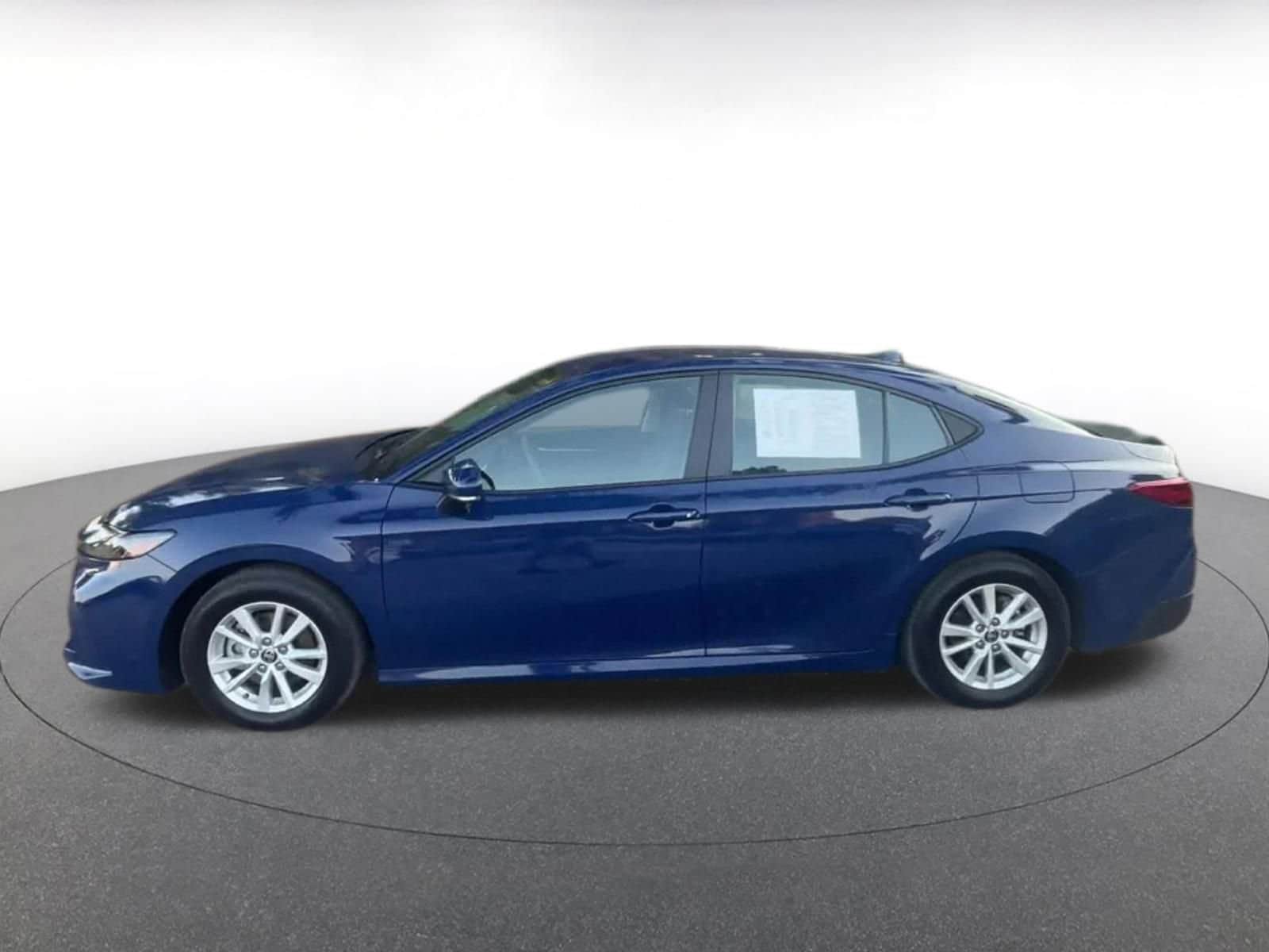 Thumbnail: 2025 Toyota Camry - 9