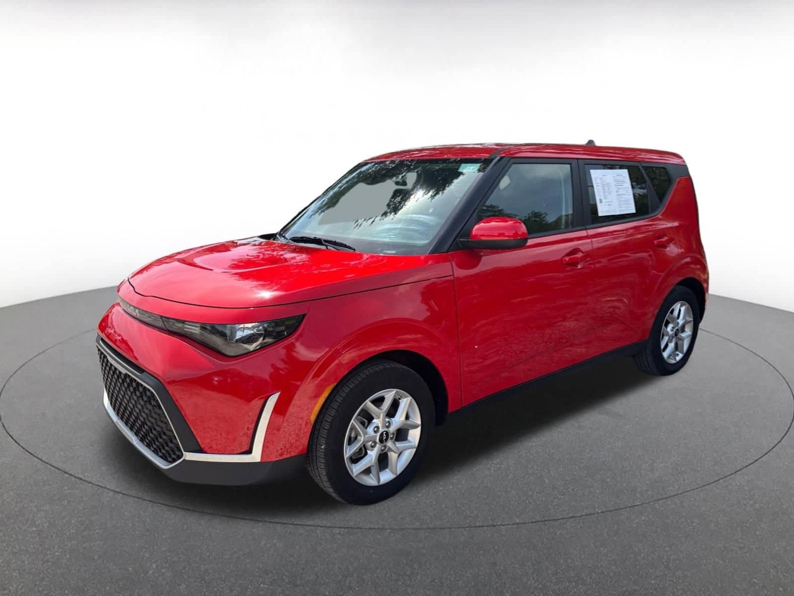 Thumbnail: 2025 Kia Soul - 3