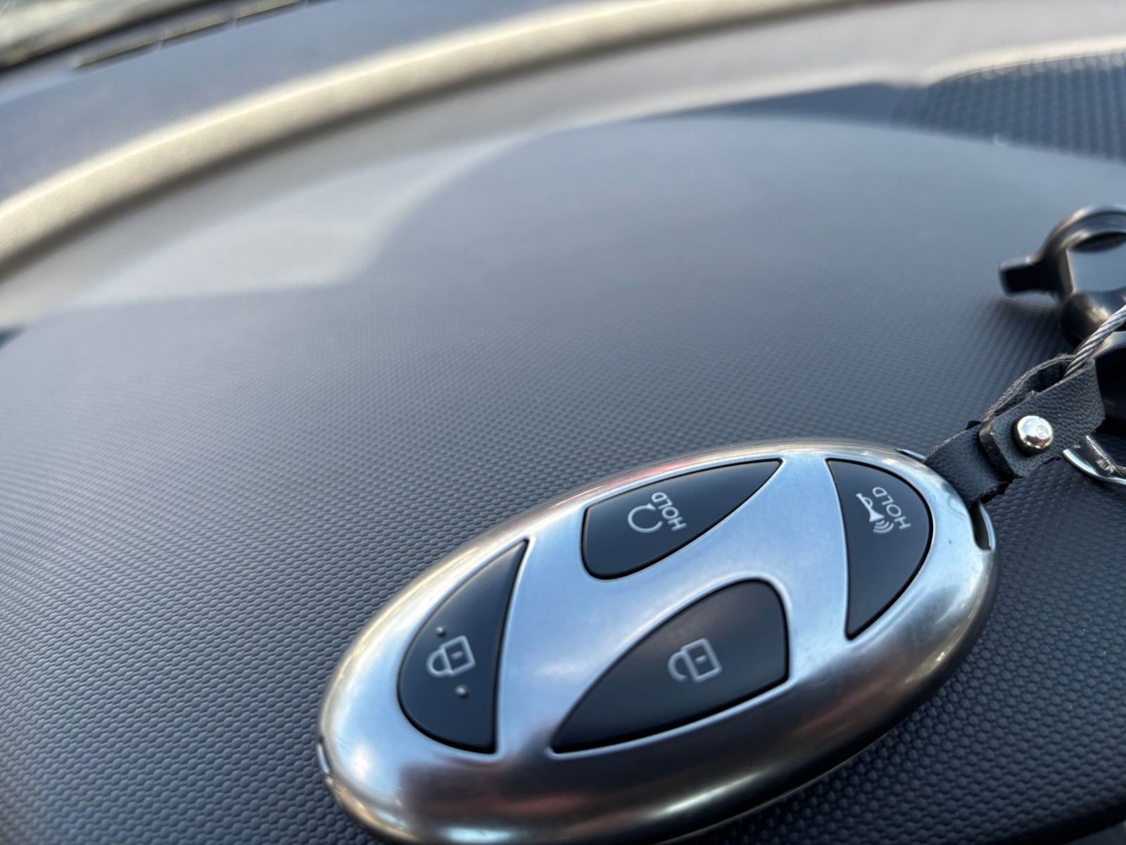 Thumbnail: 2025 Hyundai Elantra - 28