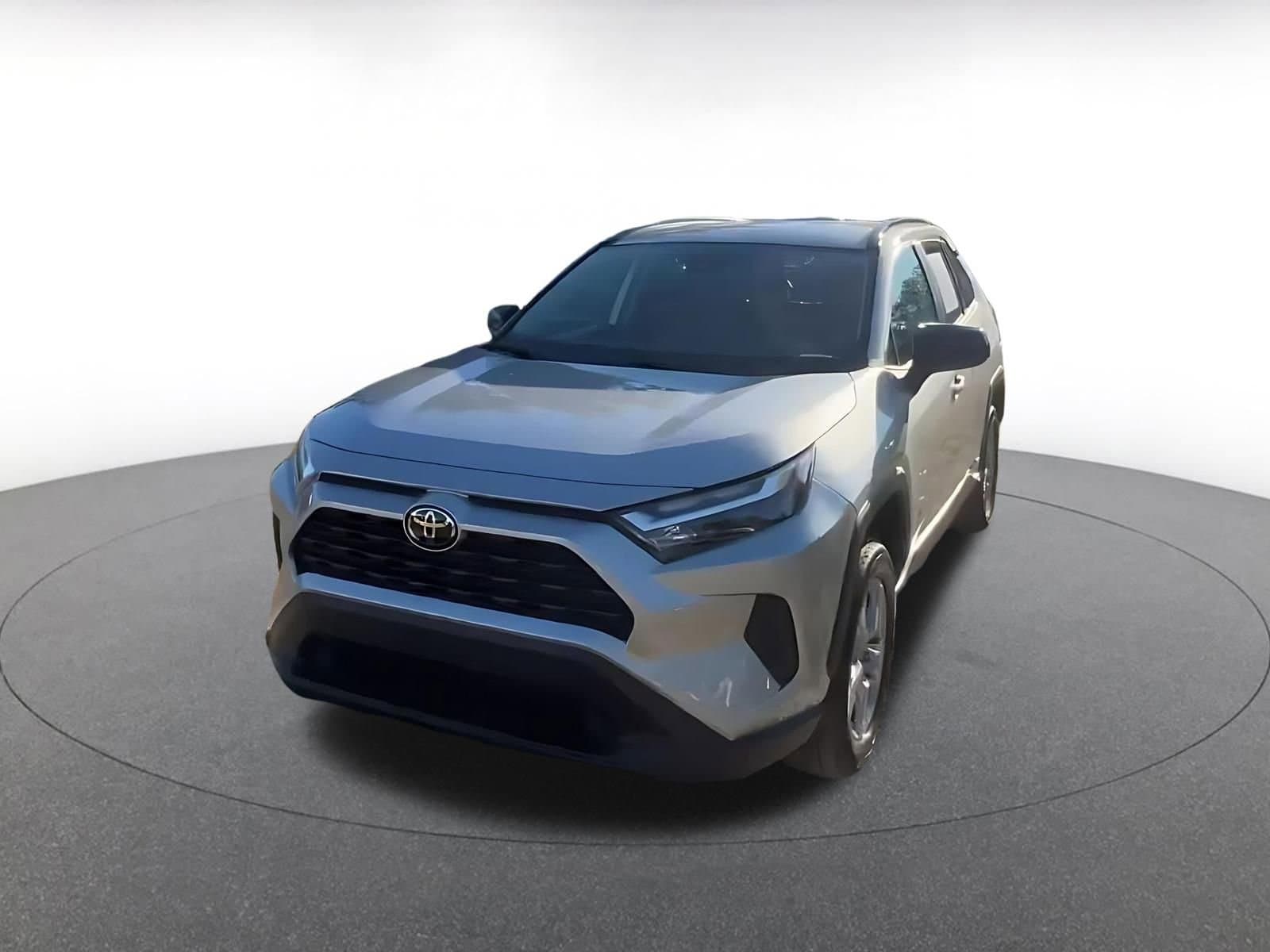 Thumbnail: 2025 Toyota RAV4 - 7
