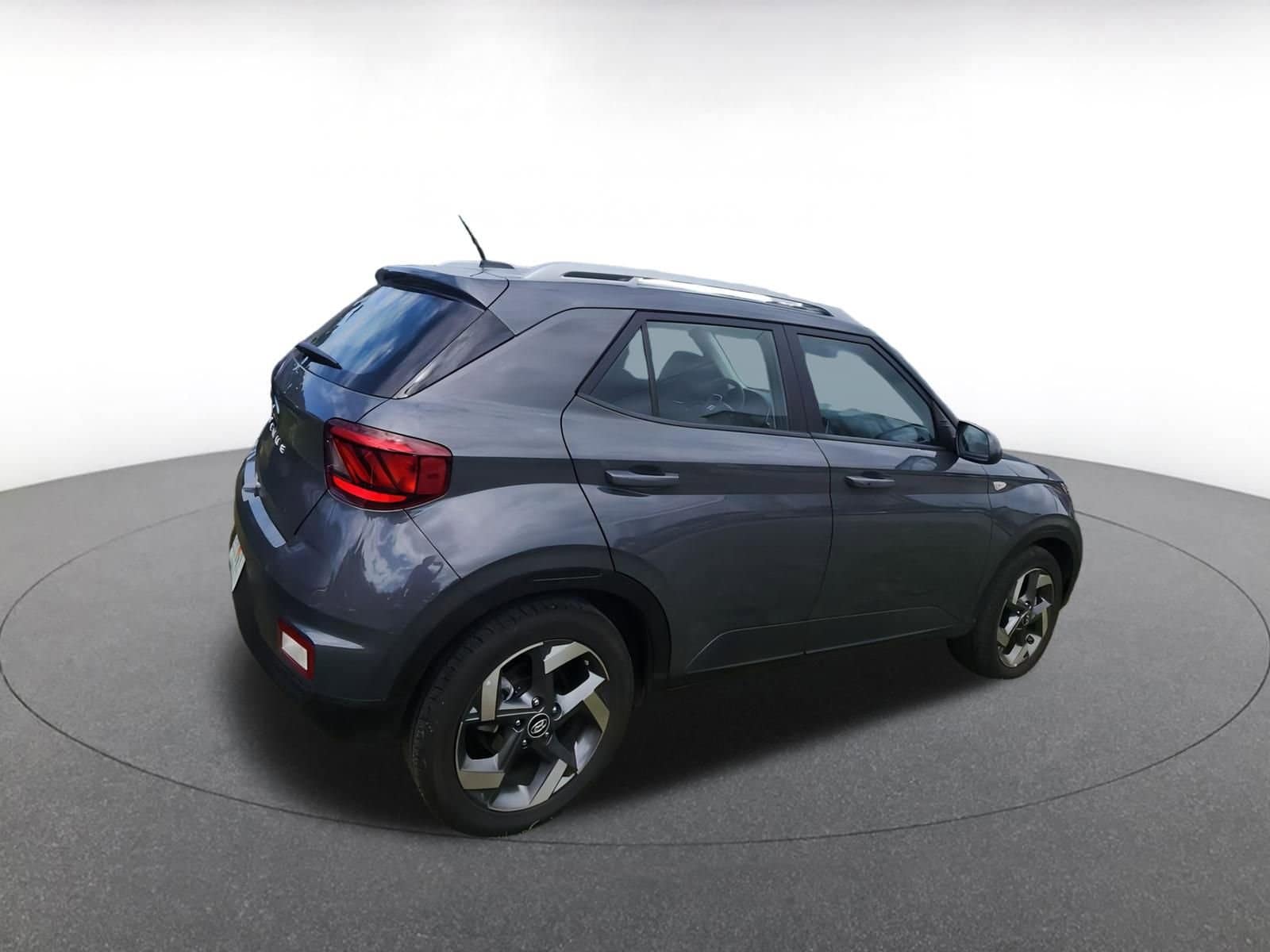 Thumbnail: 2025 Hyundai Venue - 24