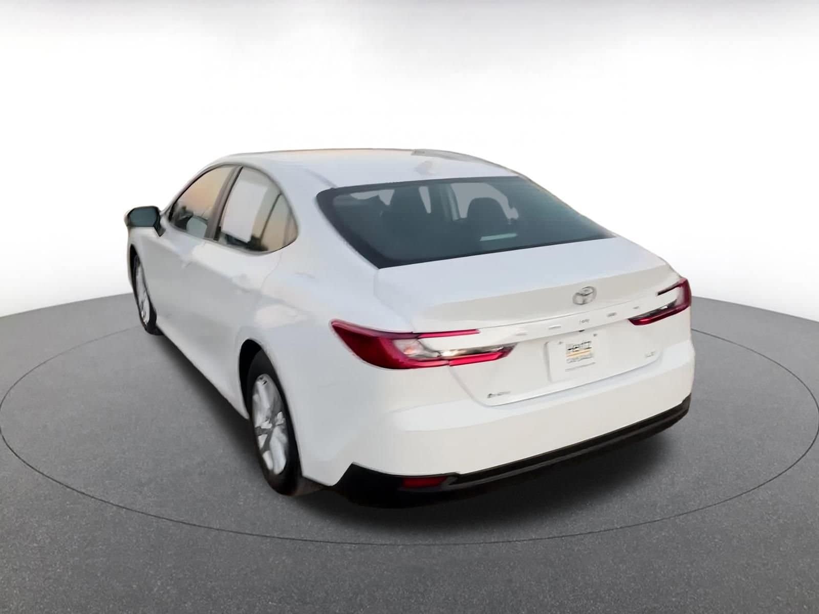 Thumbnail: 2025 Toyota Camry - 11