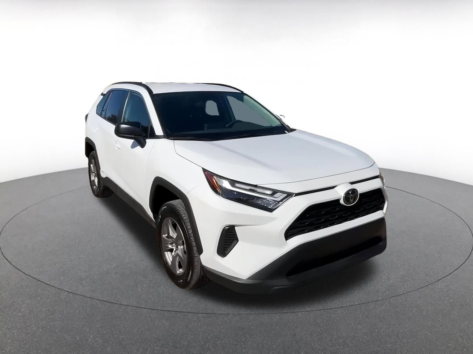 Thumbnail: 2025 Toyota RAV4 - 3
