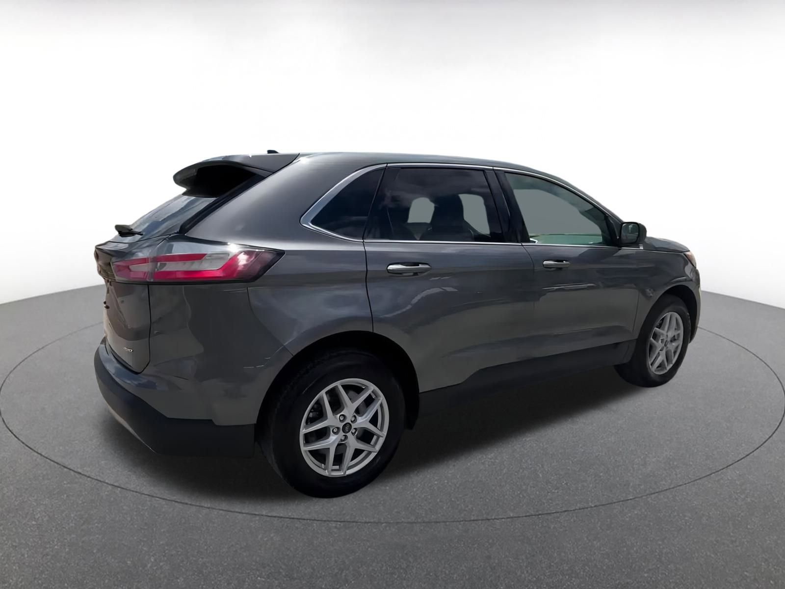 Thumbnail: 2024 Ford Edge - 14