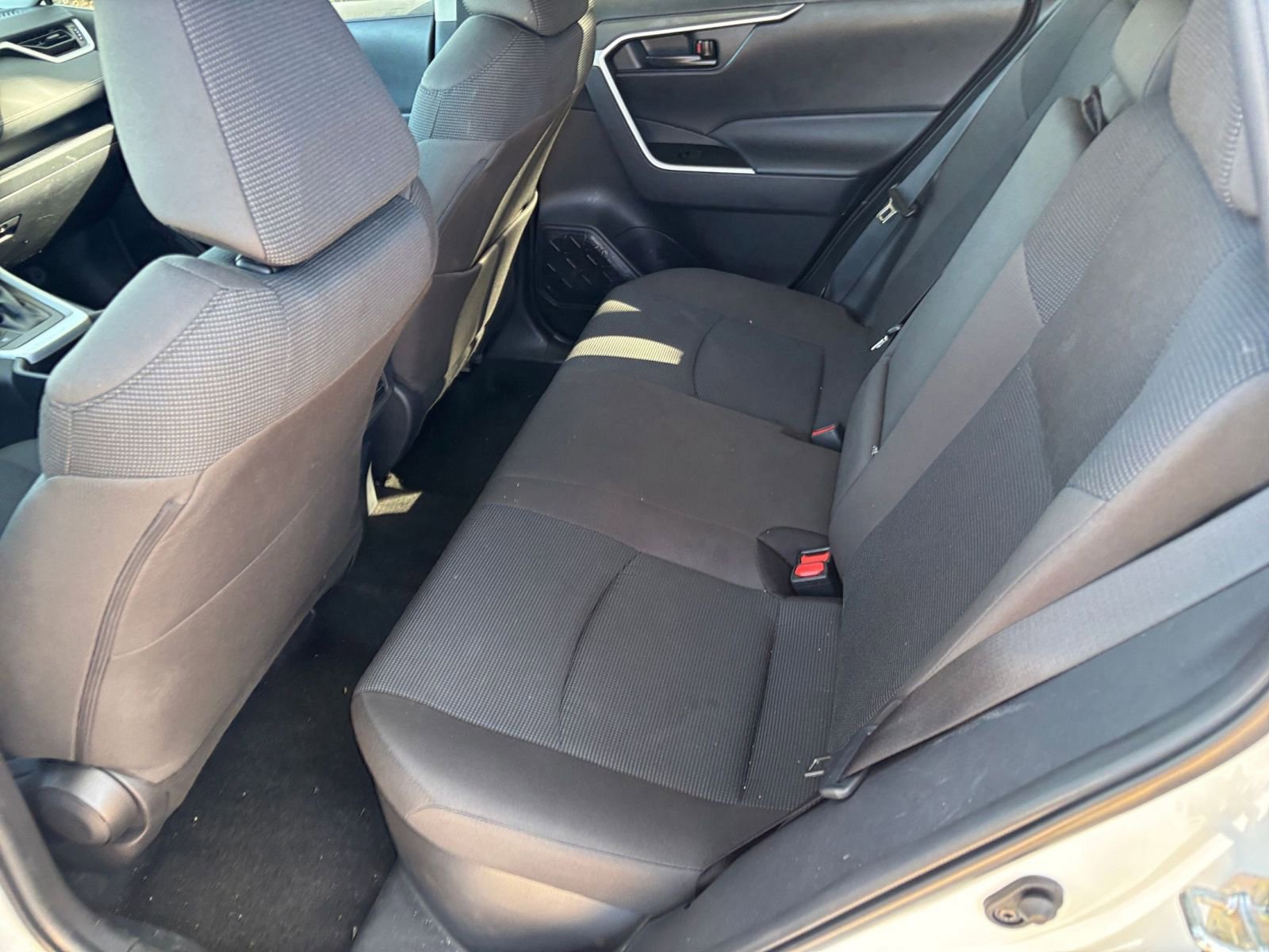 Thumbnail: 2025 Toyota RAV4 - 27