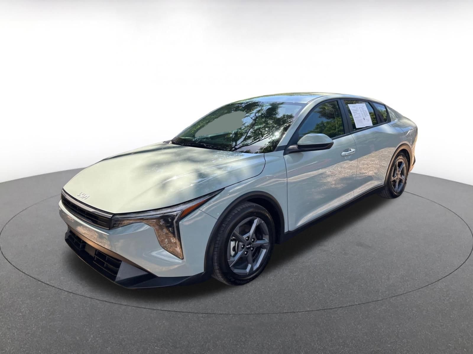 Thumbnail: 2025 Kia K4 - 4