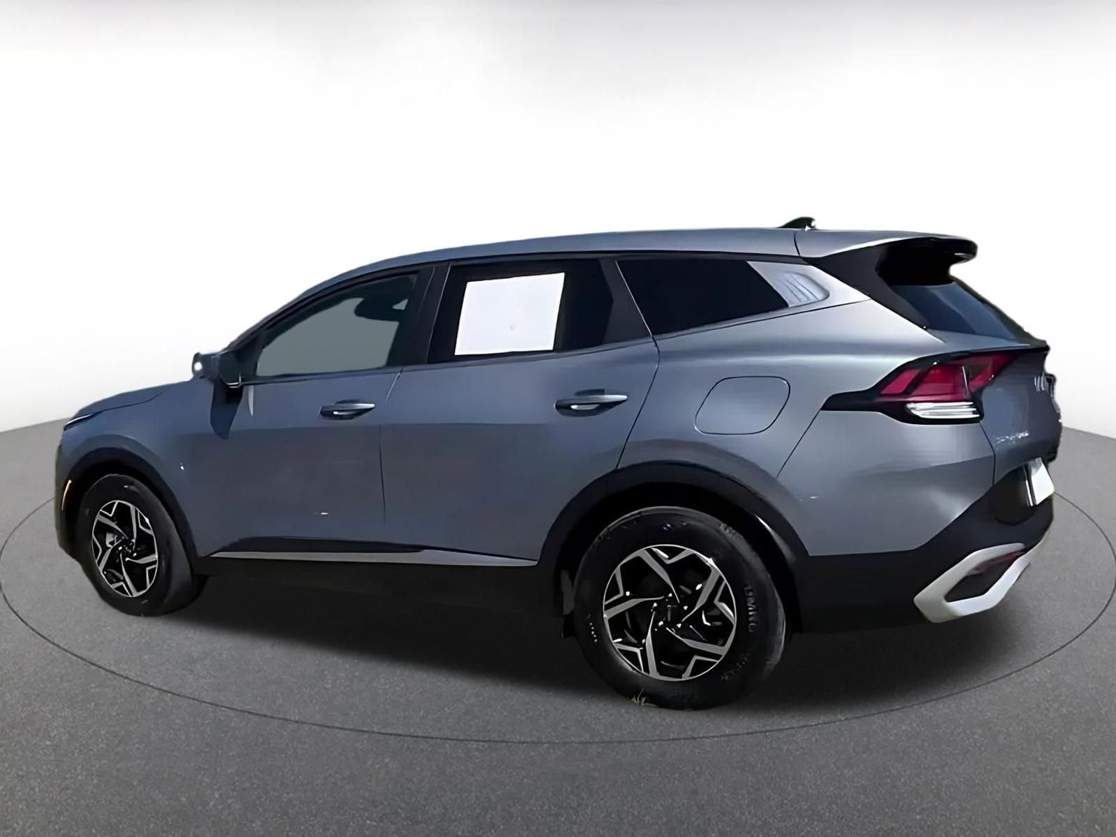 Thumbnail: 2025 Kia Sportage - 10