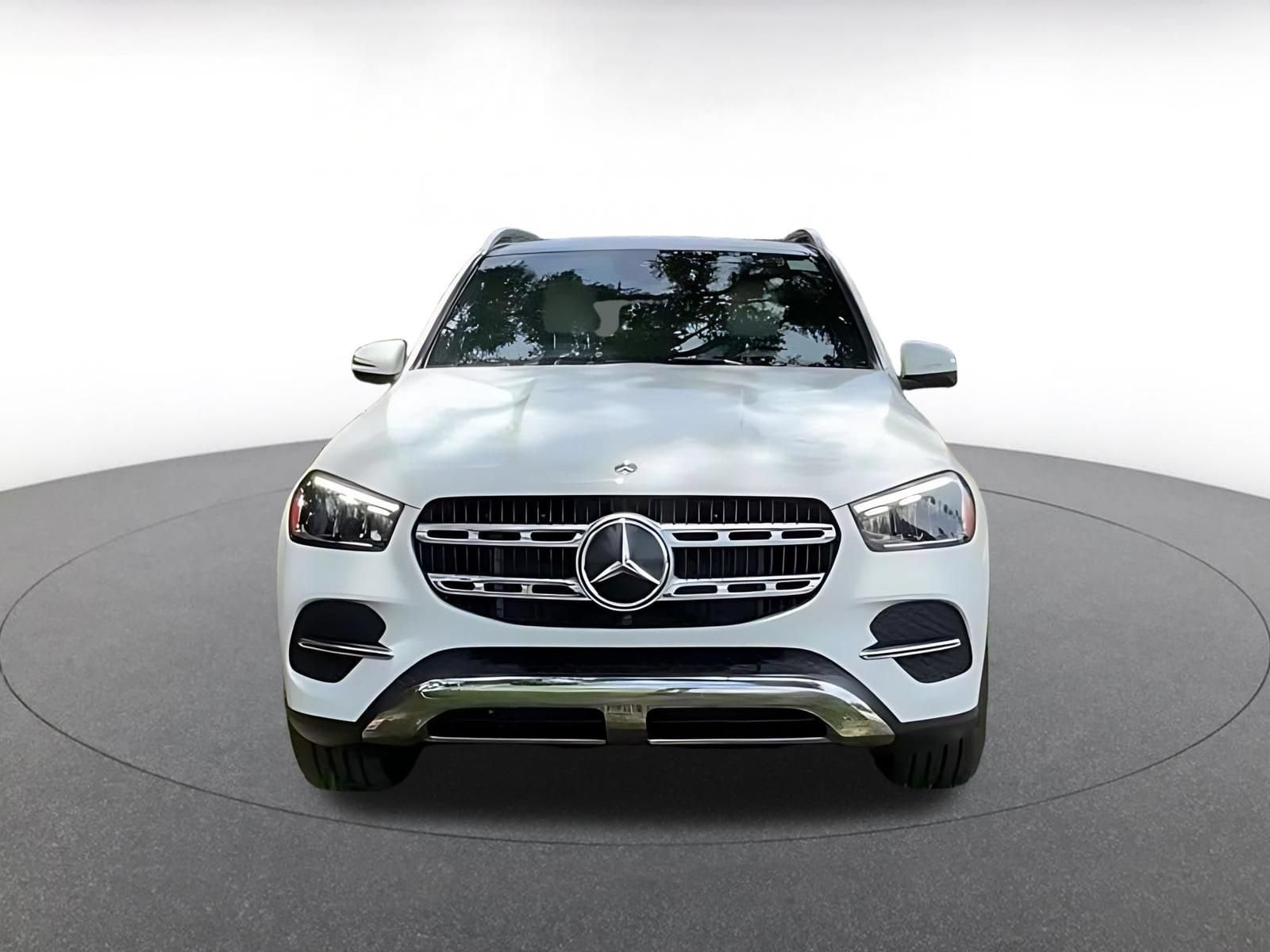 Thumbnail: 2026 Mercedes-Benz GLE - 3