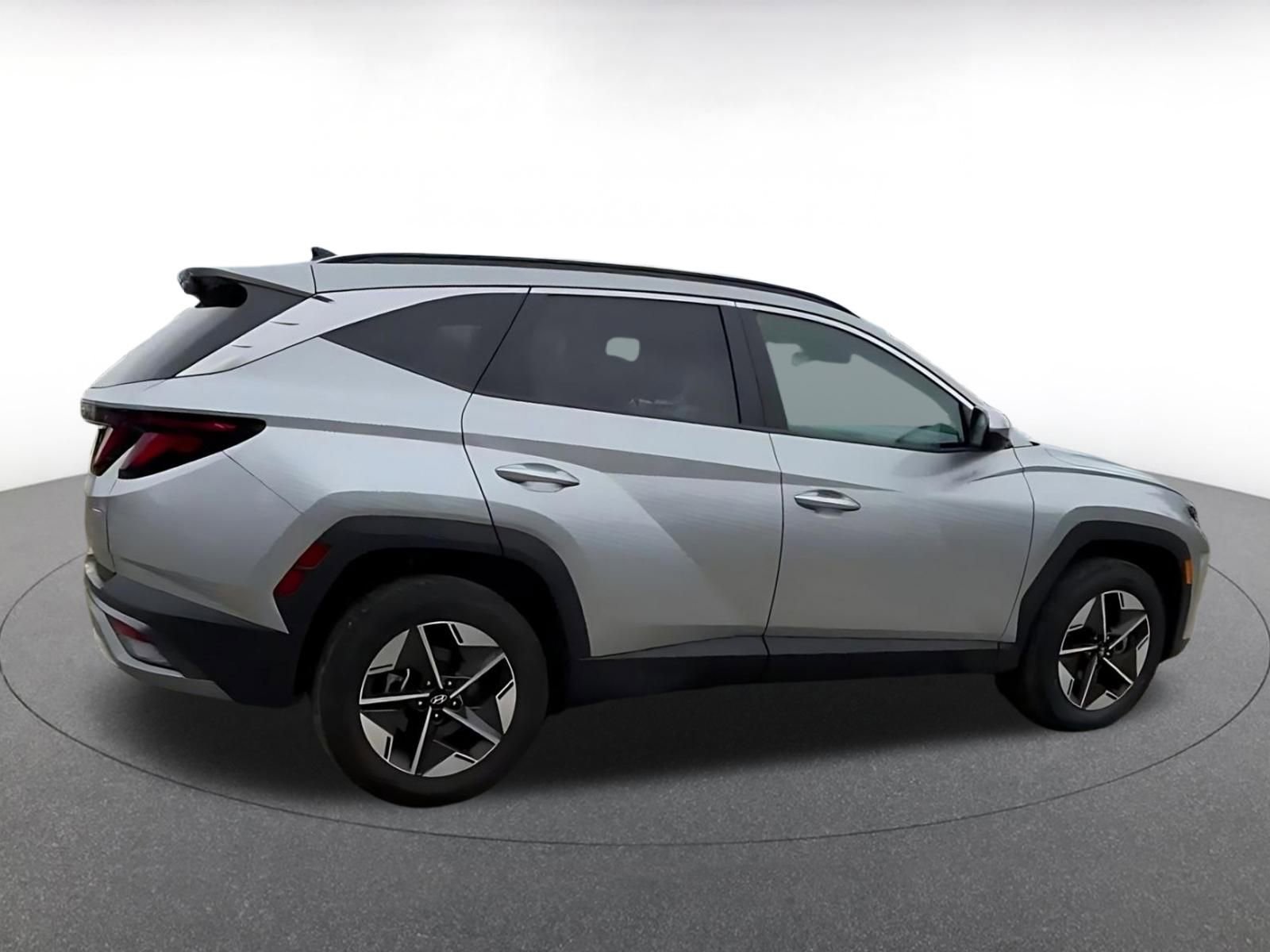Thumbnail: 2025 Hyundai Tucson - 9