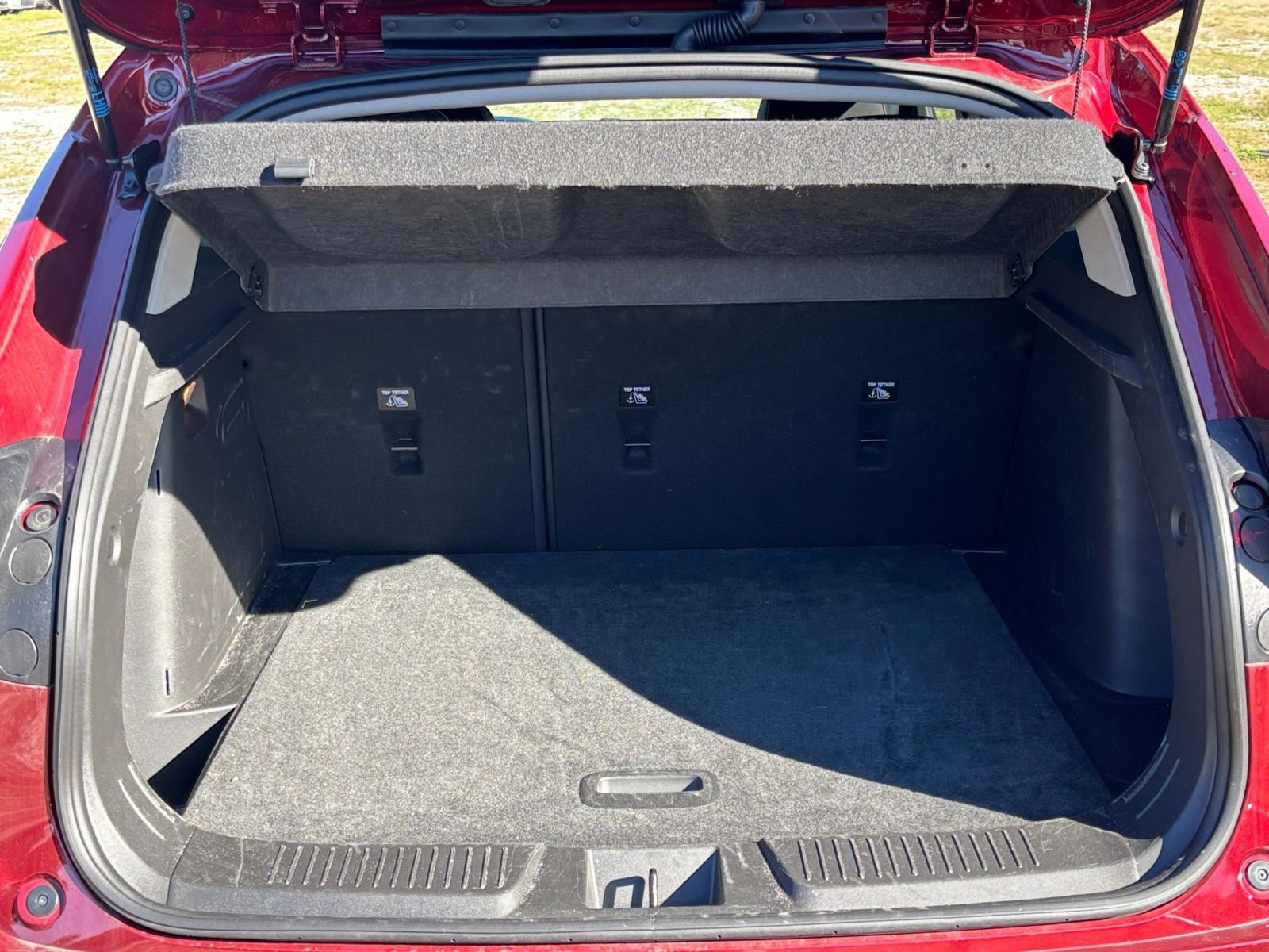 Thumbnail: 2025 Chevrolet Trax - 31