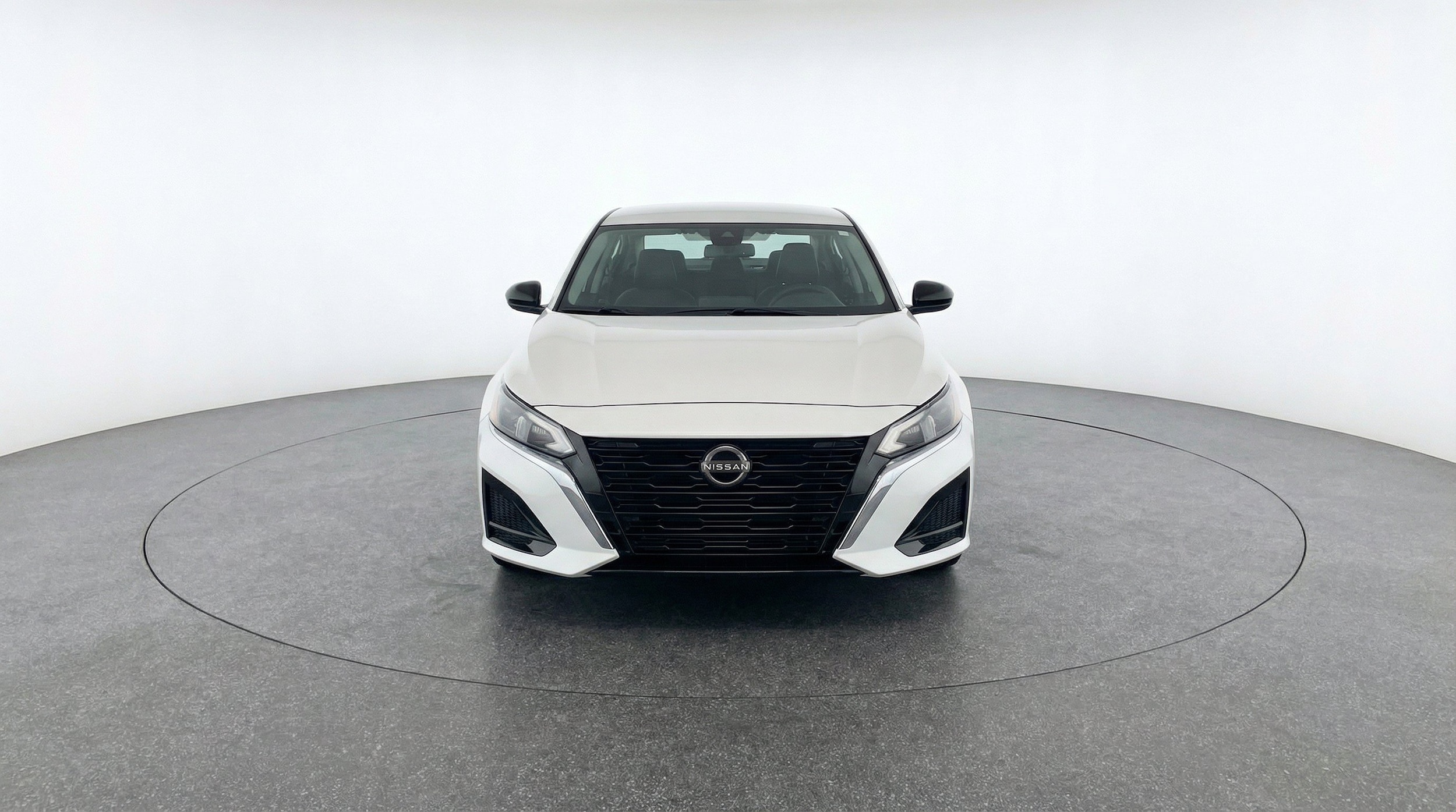 Thumbnail: 2025 Nissan Altima - 2