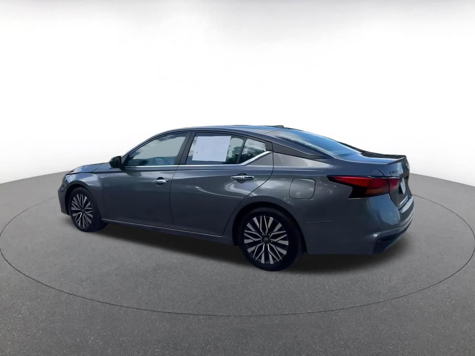 Thumbnail: 2024 Nissan Altima - 11