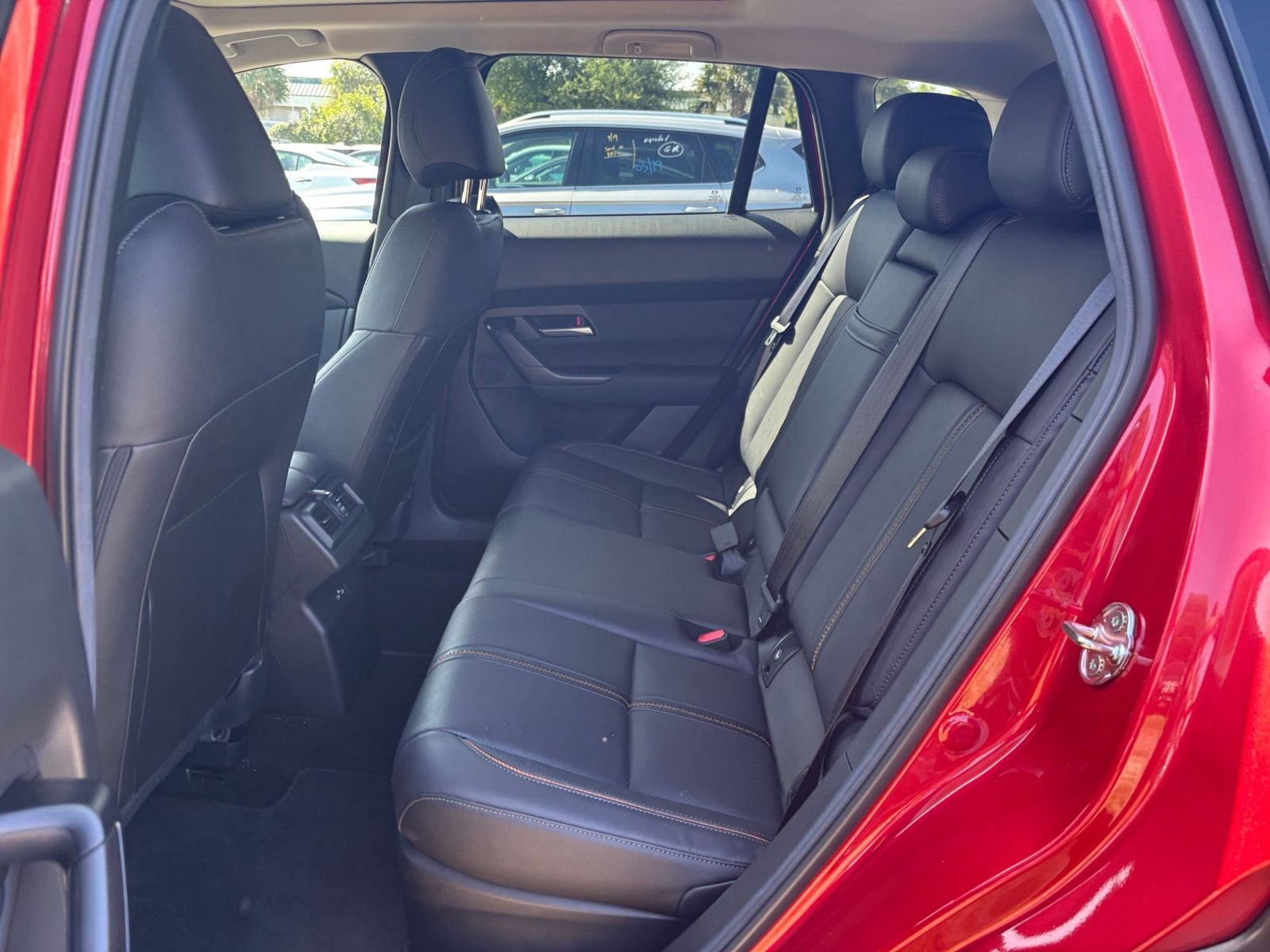 Thumbnail: 2025 Mazda CX-50 - 28