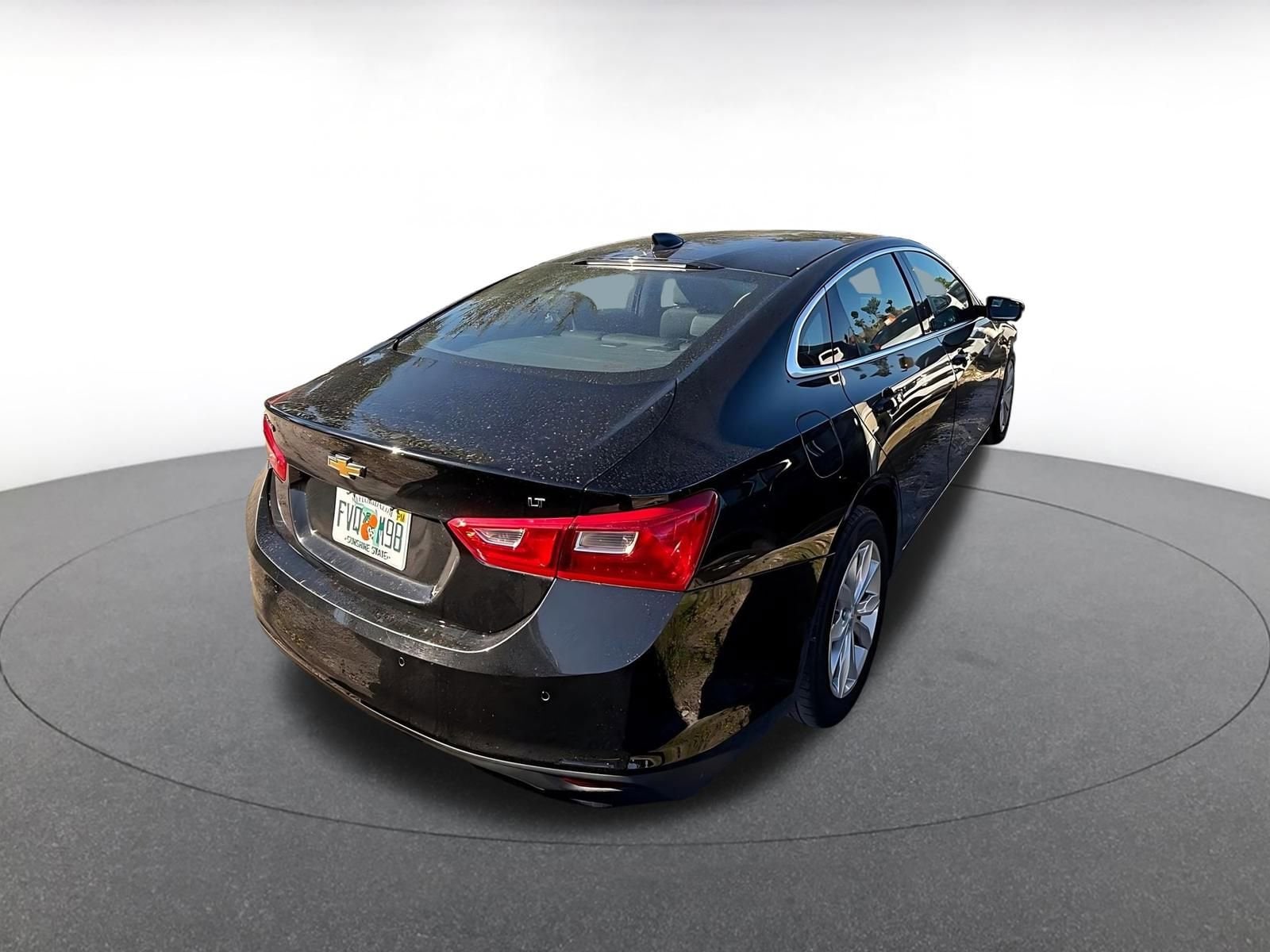 Thumbnail: 2023 Chevrolet Malibu - 7