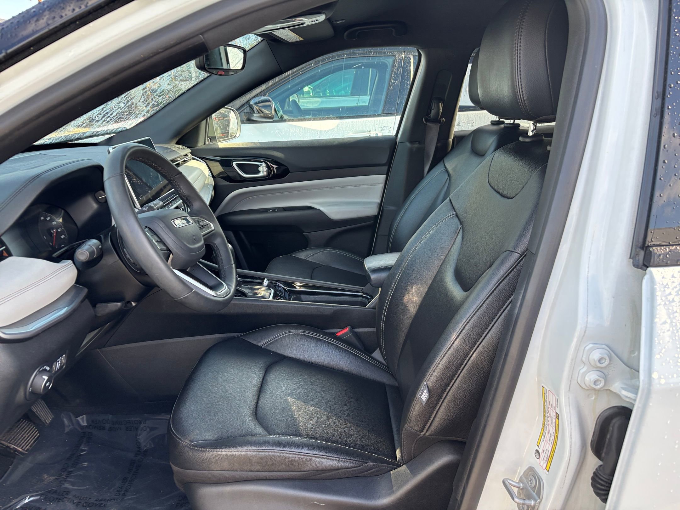Thumbnail: 2025 Jeep Compass - 28