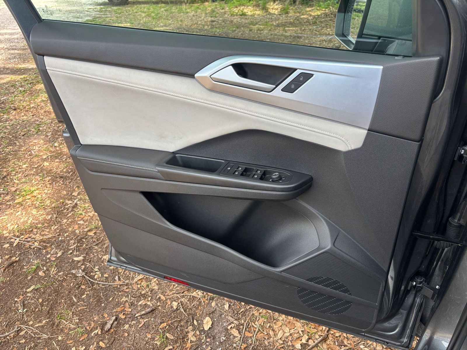 Thumbnail: 2025 Volkswagen Taos - 18