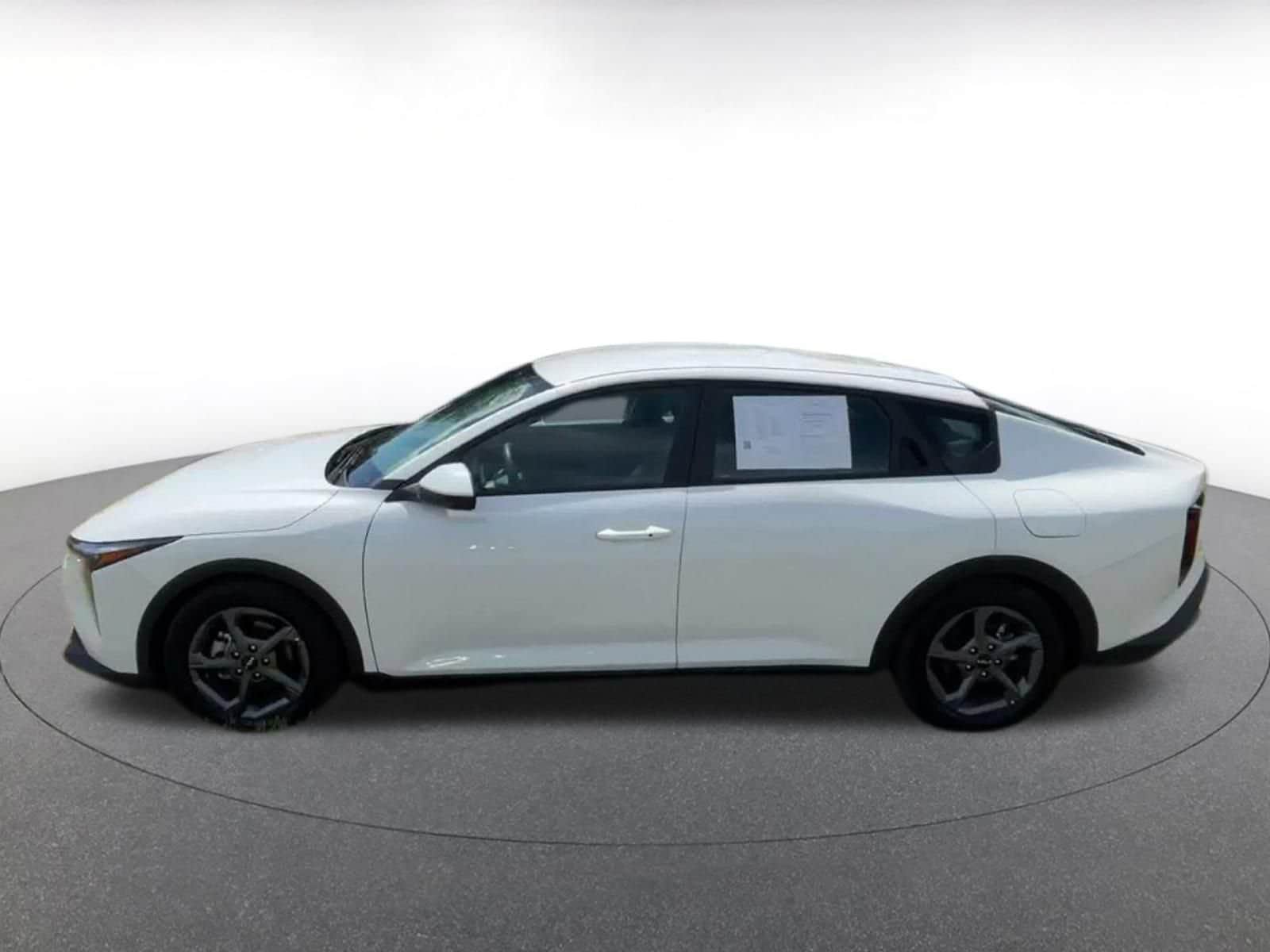 Thumbnail: 2025 Kia K4 - 9