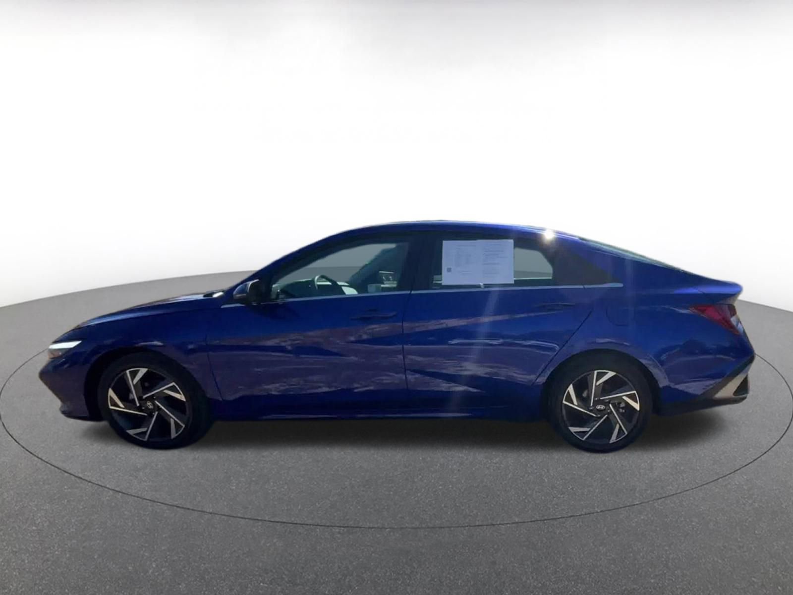 Thumbnail: 2025 Hyundai Elantra - 9