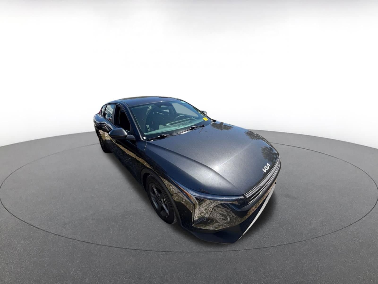 Thumbnail: 2025 Kia K4 - 1