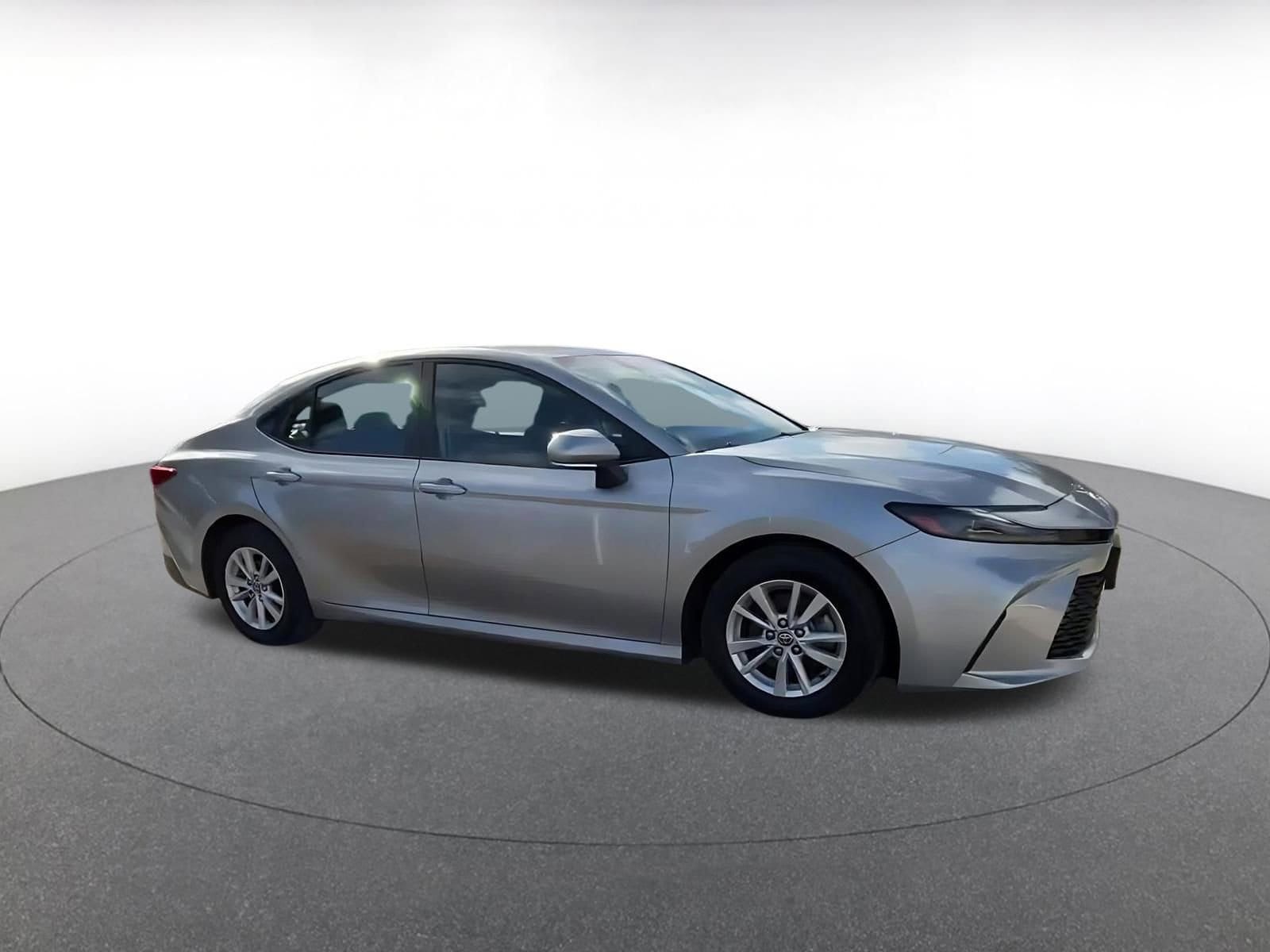 Thumbnail: 2025 Toyota Camry - 1