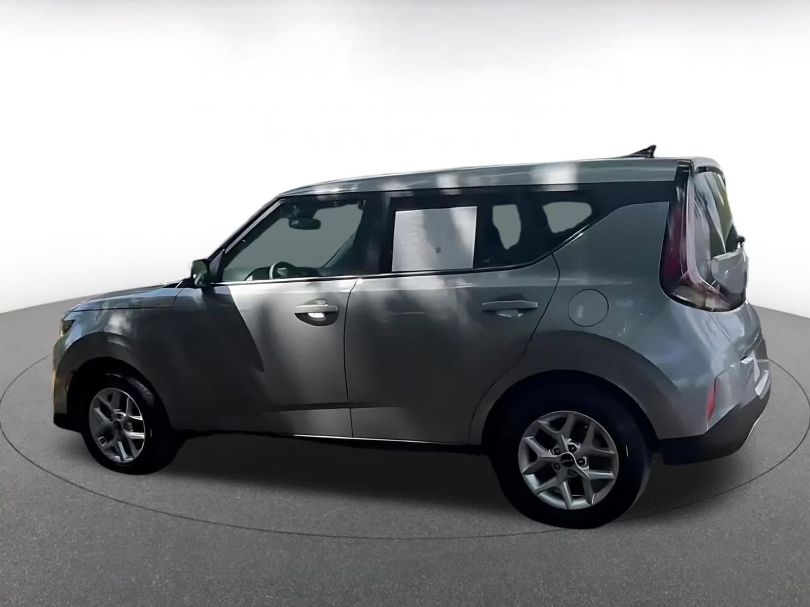 Thumbnail: 2025 Kia Soul - 10