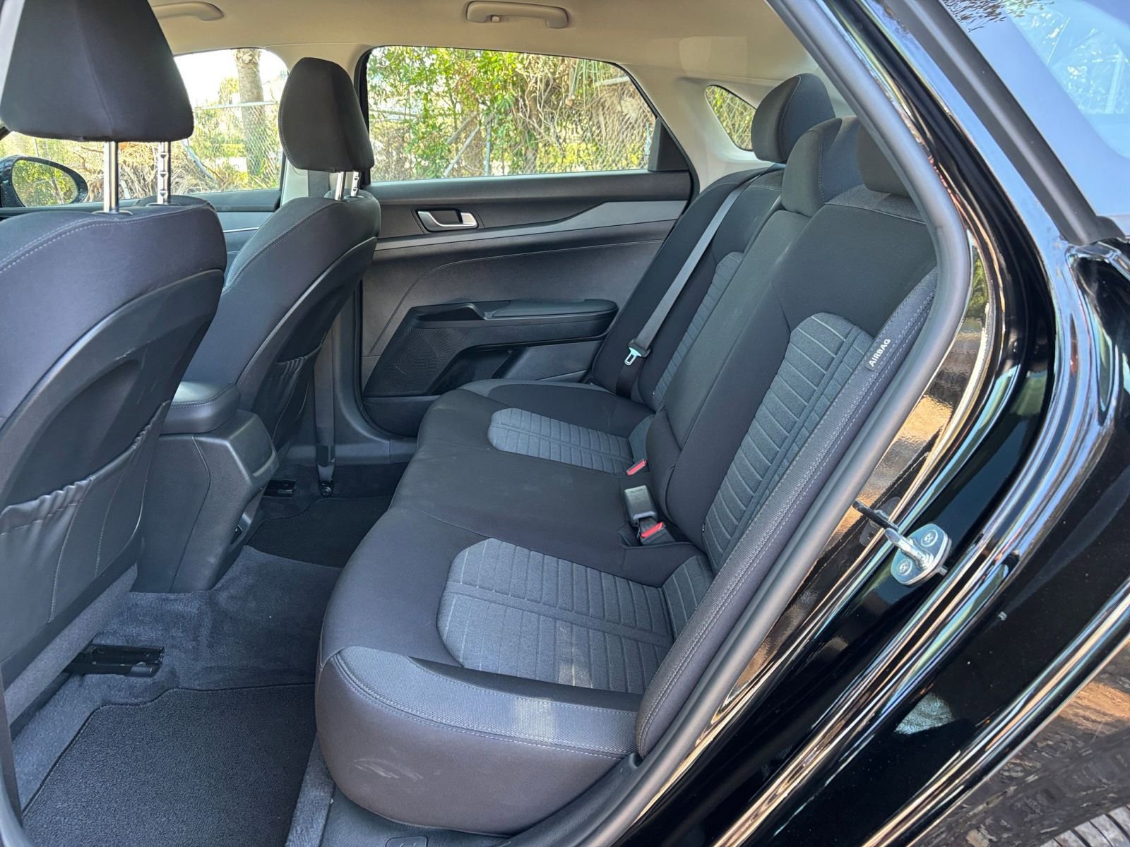 Thumbnail: 2025 Kia K5 - 27