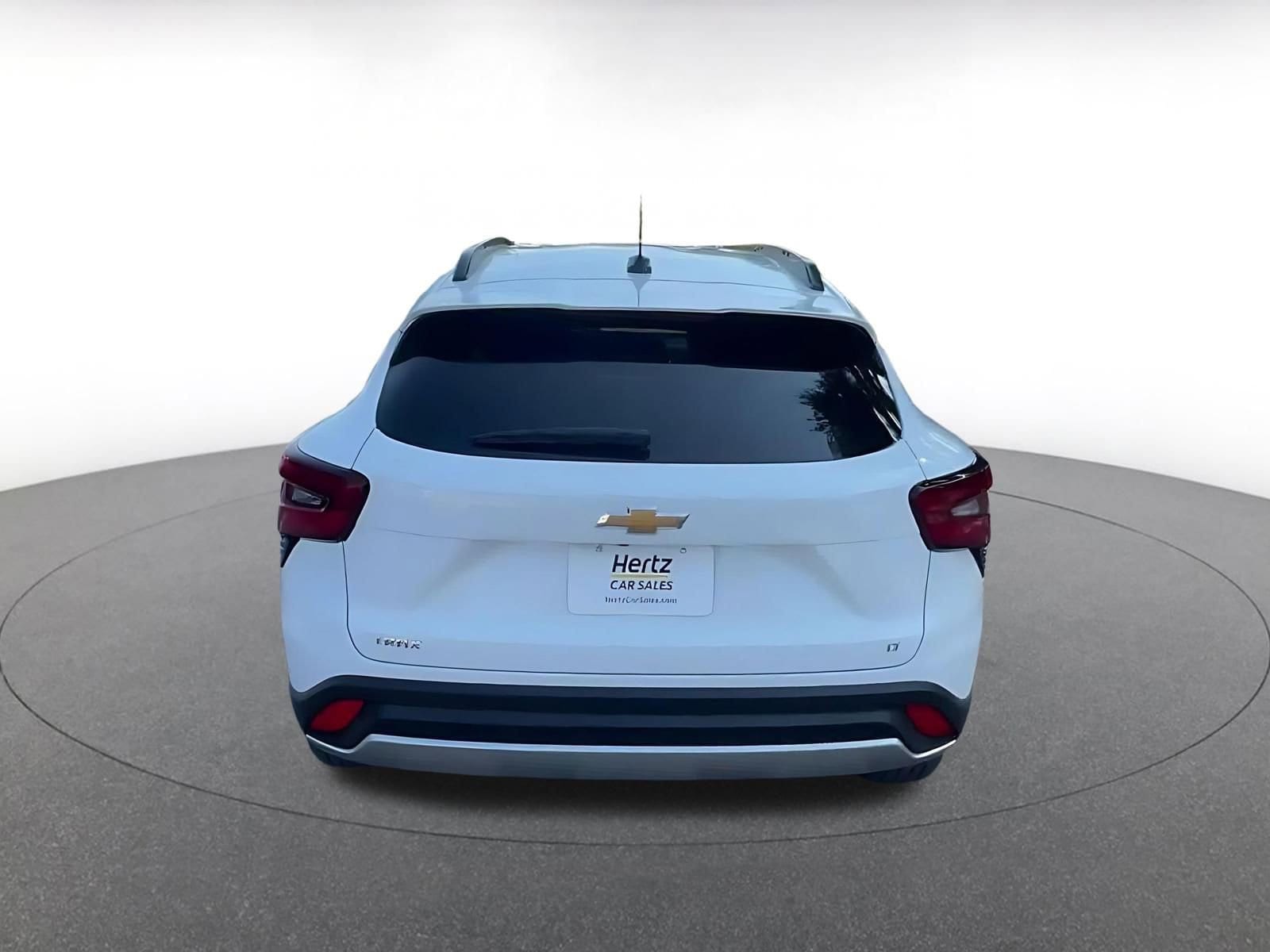 Thumbnail: 2025 Chevrolet Trax - 12