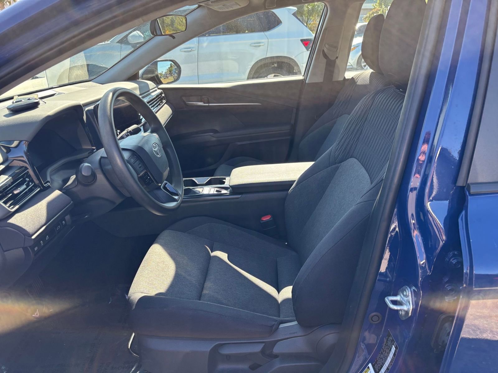 Thumbnail: 2025 Toyota Camry - 27